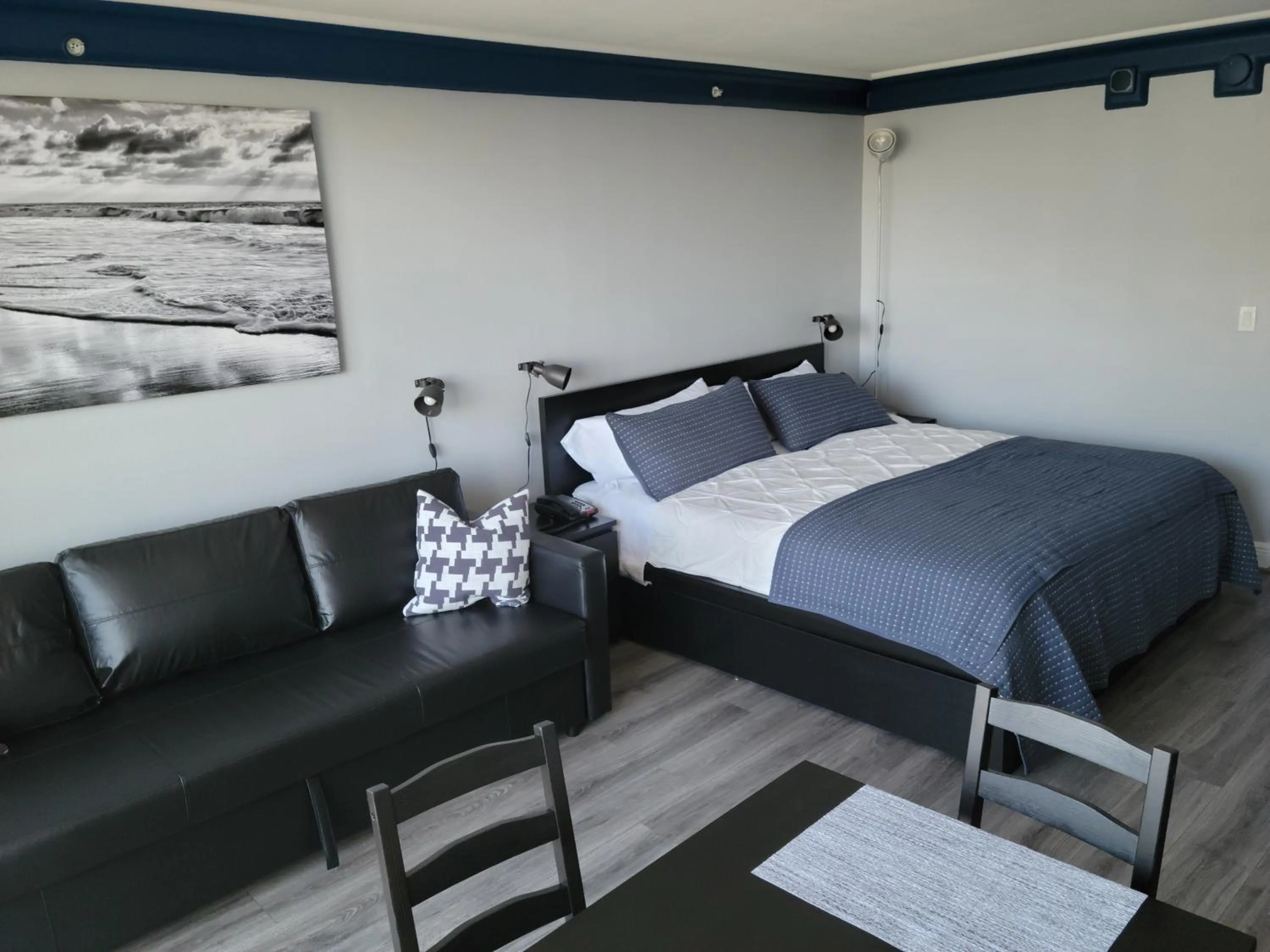 Bed in Daytona Beach Resort #1219