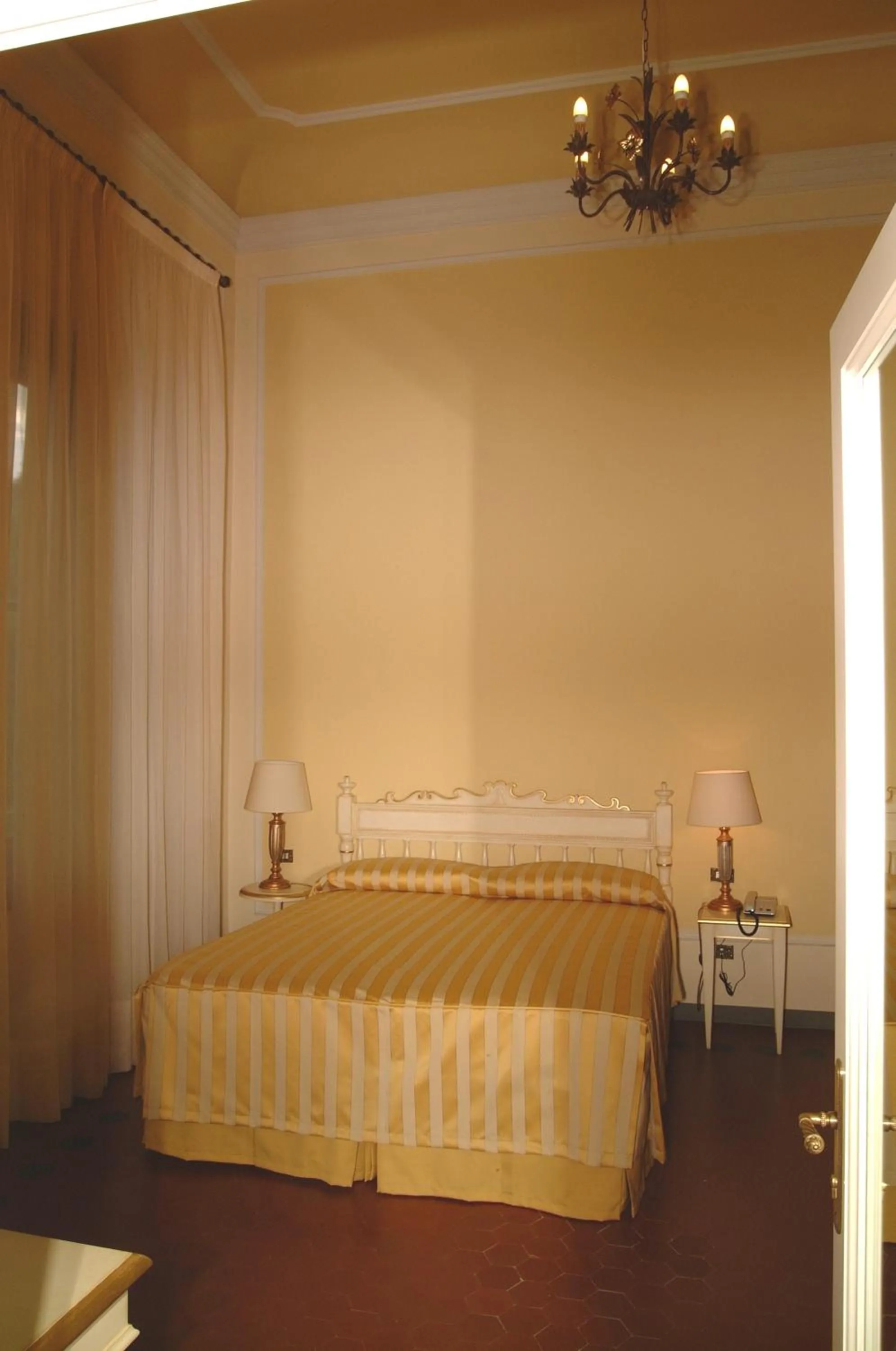 Bedroom, Bed in Residence Michelangiolo