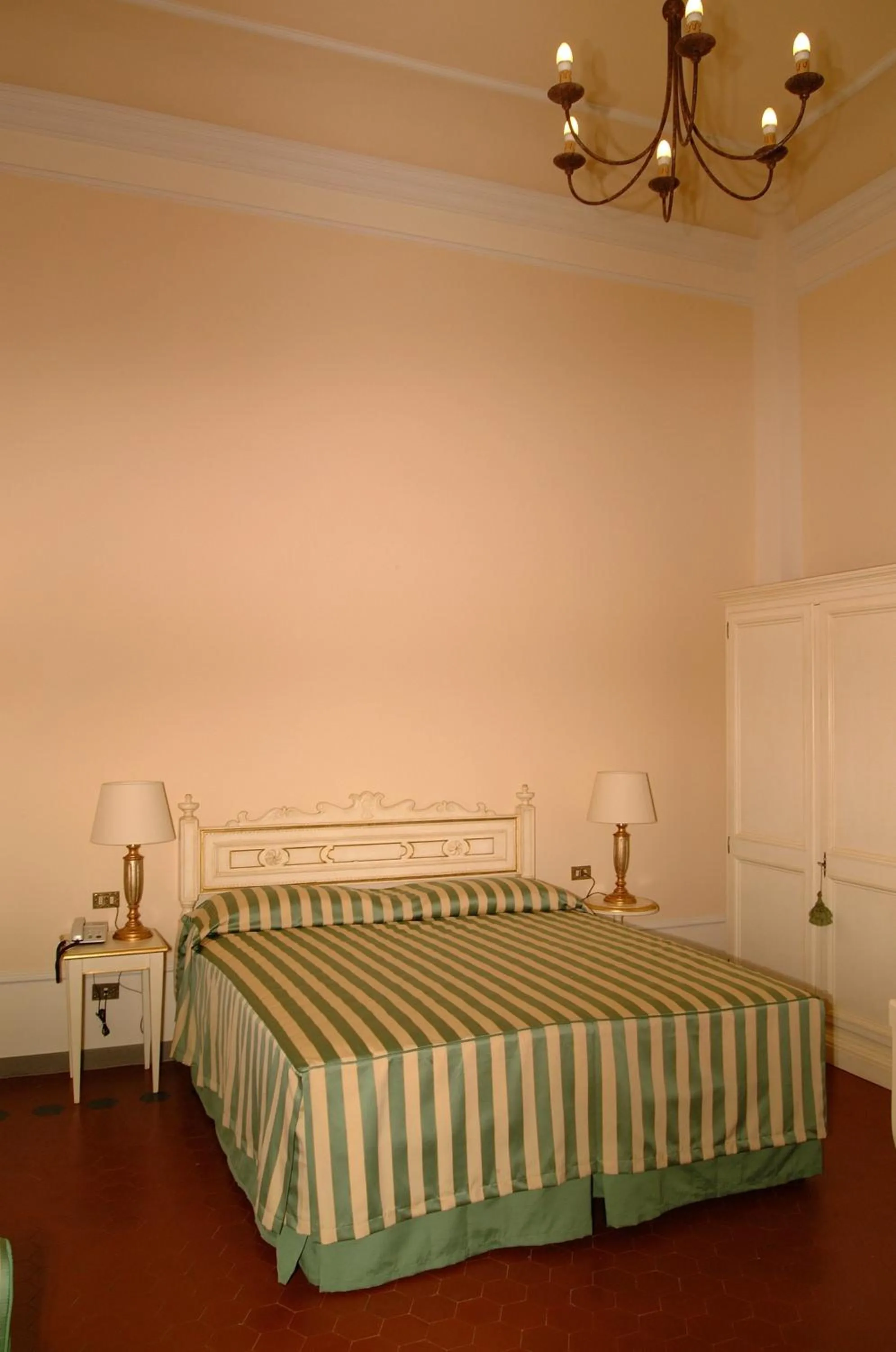 Bedroom, Bed in Residence Michelangiolo