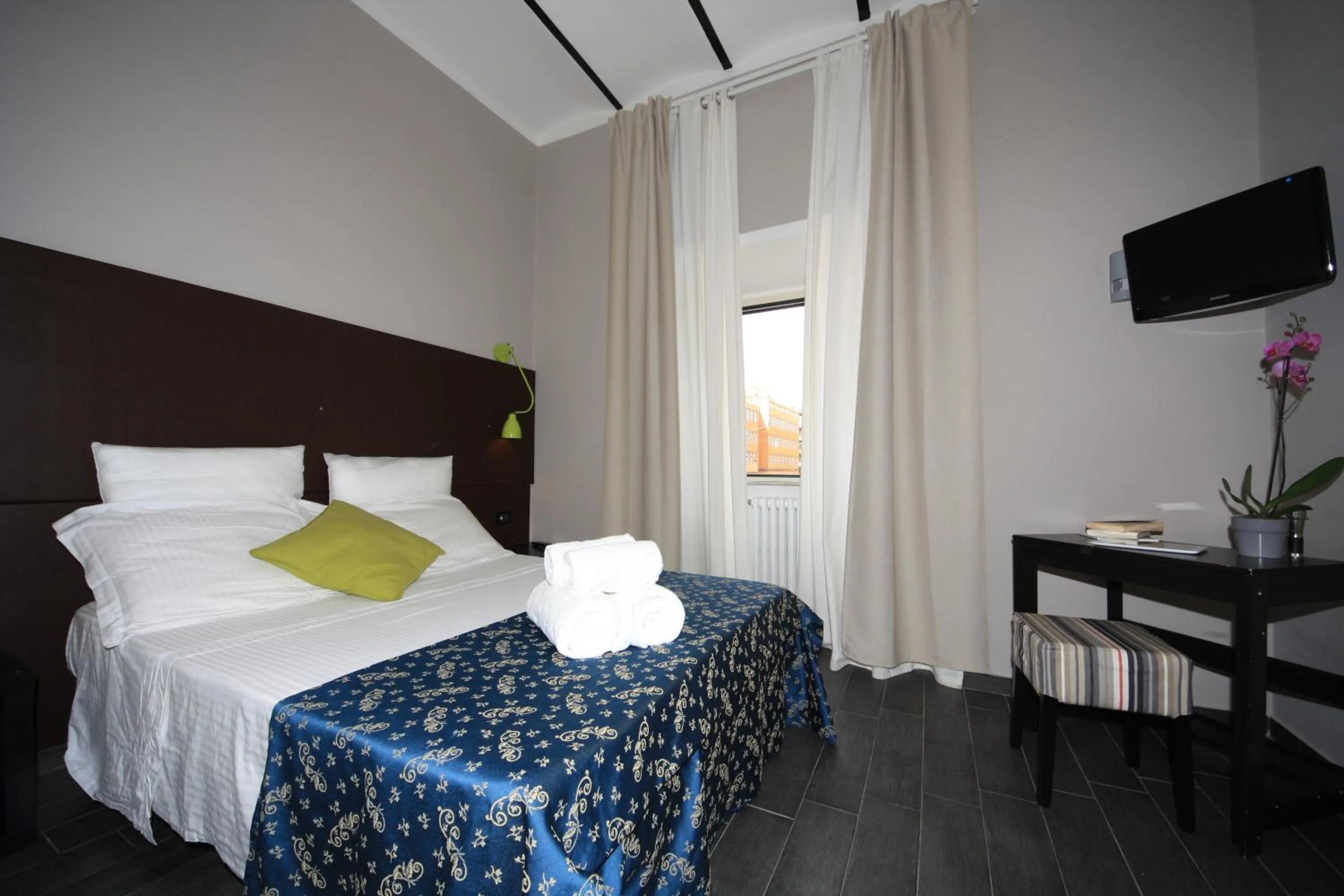 Photo of the whole room, Bed in Hotel Felice