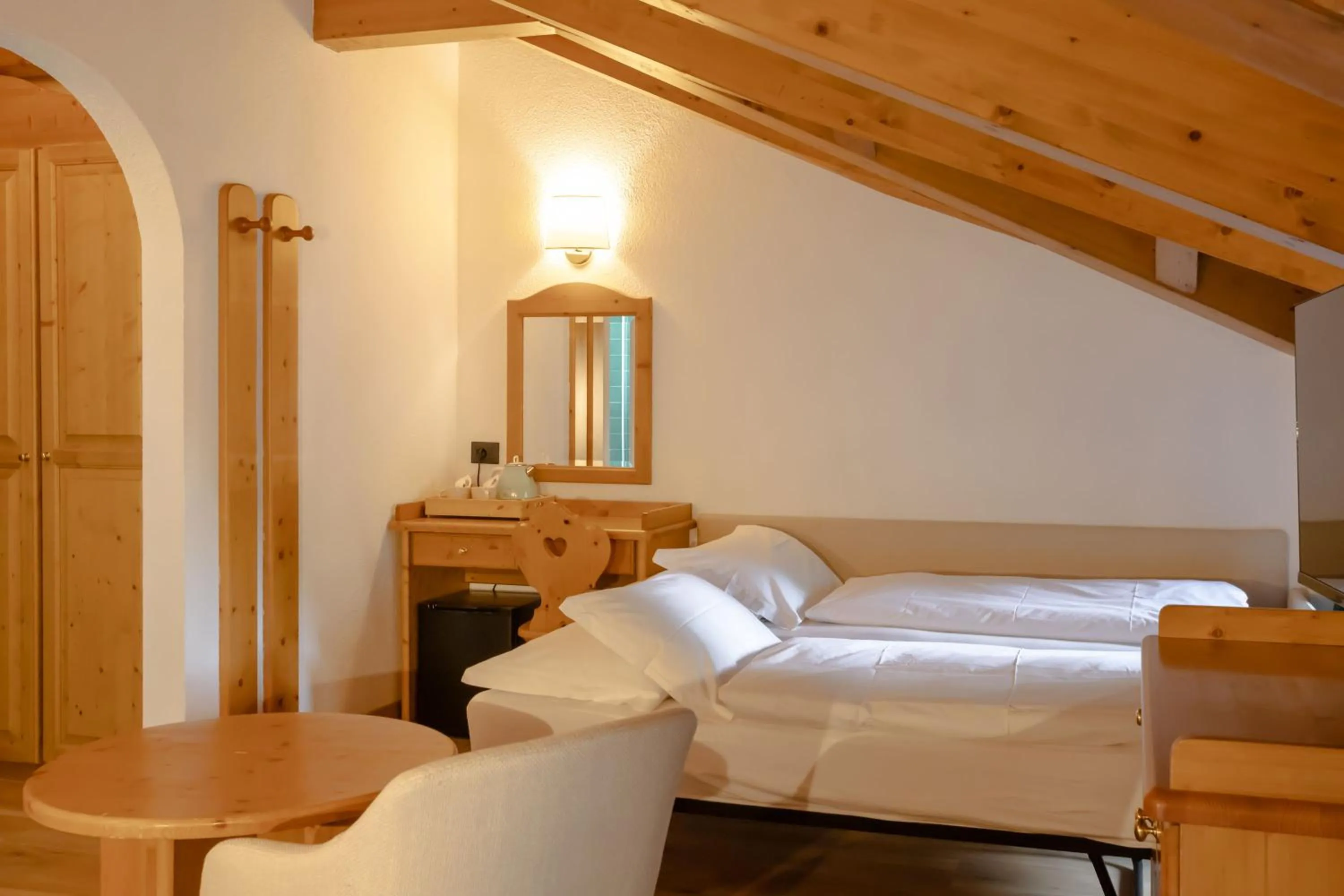 Bed in B&B Garni Villa Campitello