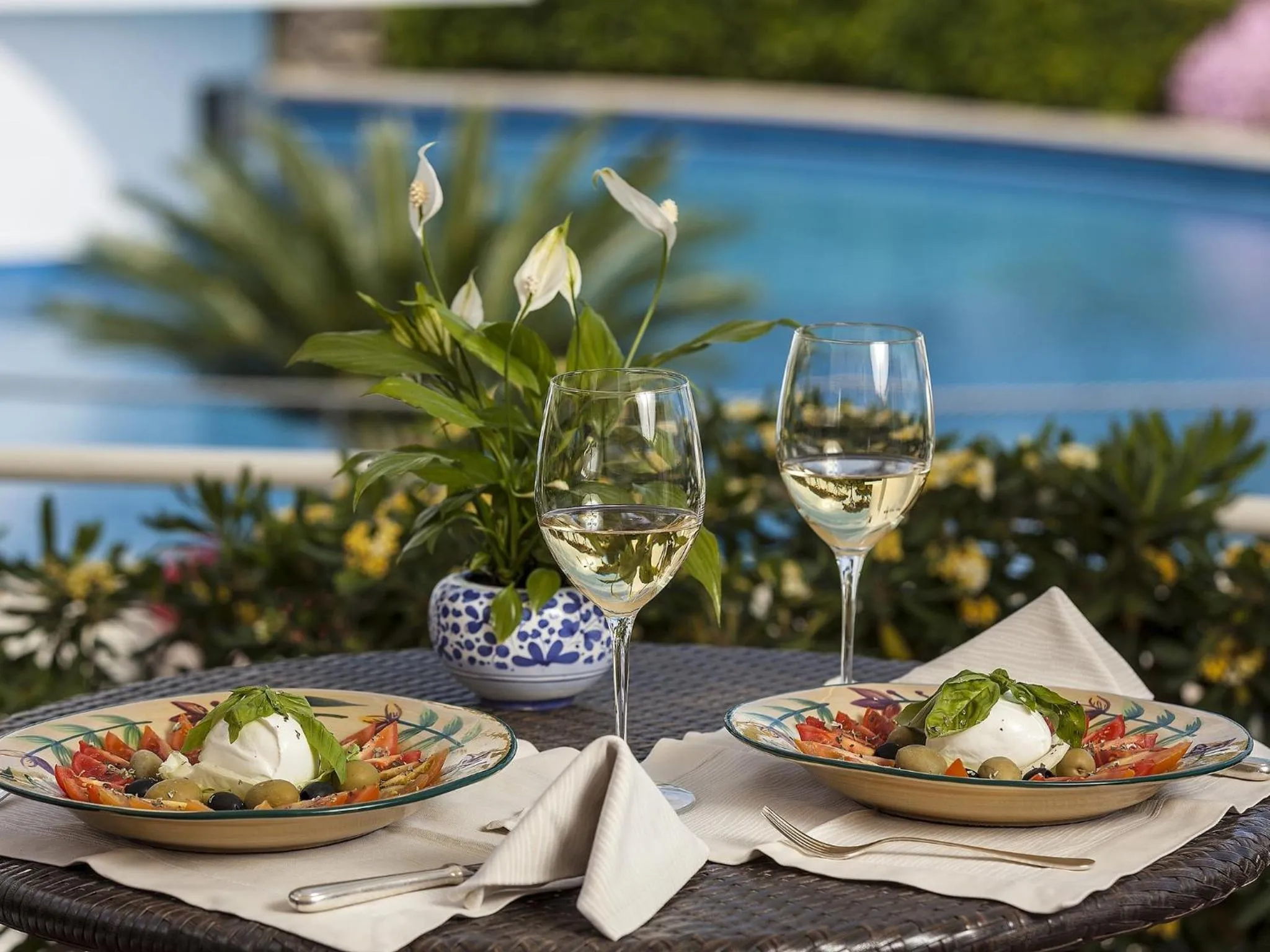 Food and drinks in Punta Molino Beach Resort & Thermal Spa