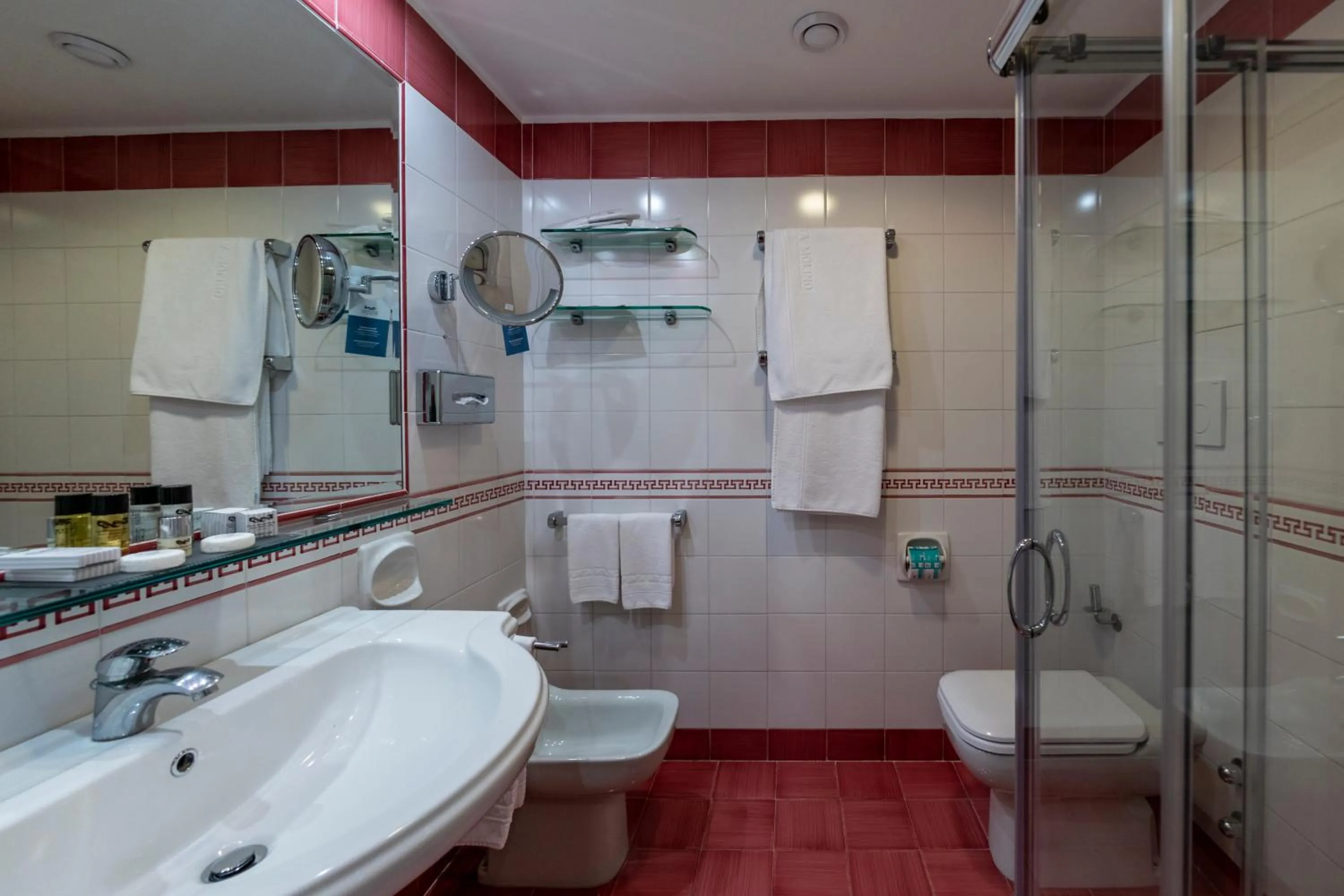 Bathroom in Punta Molino Beach Resort & Thermal Spa