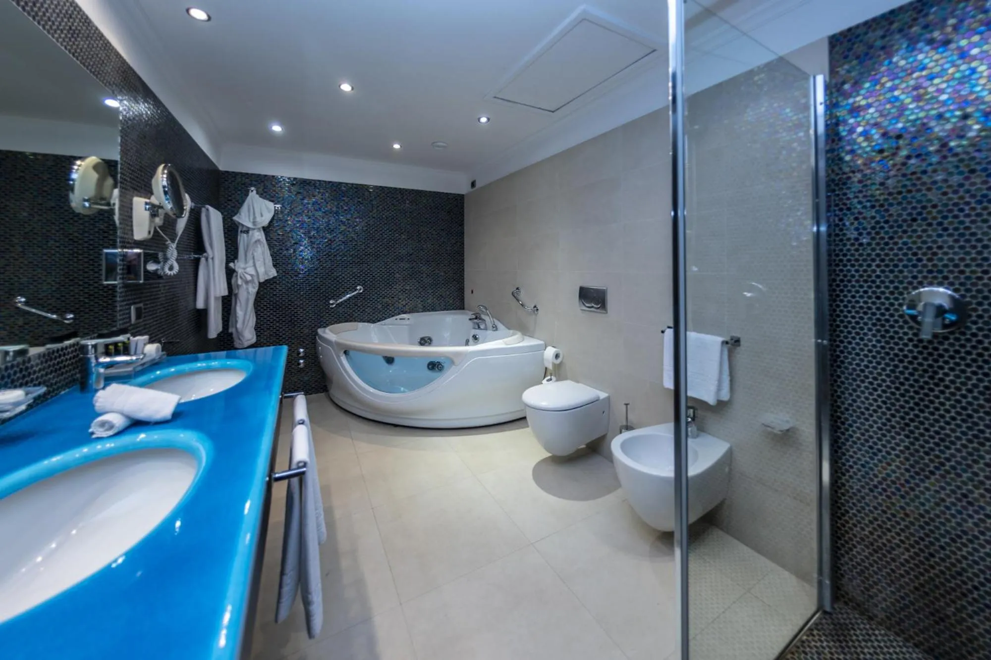 Hot Tub in Punta Molino Beach Resort & Thermal Spa