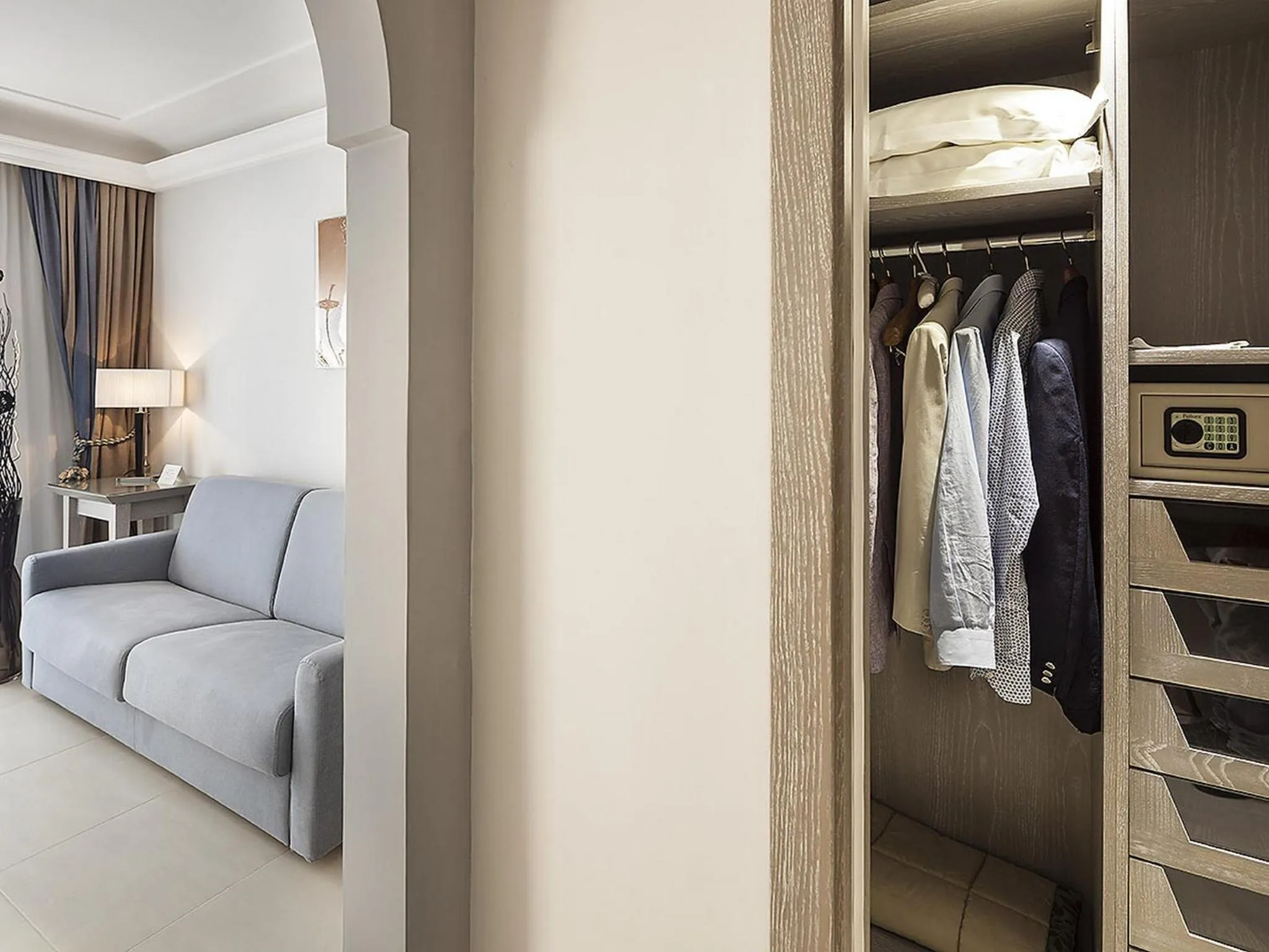 Living room in Punta Molino Beach Resort & Thermal Spa