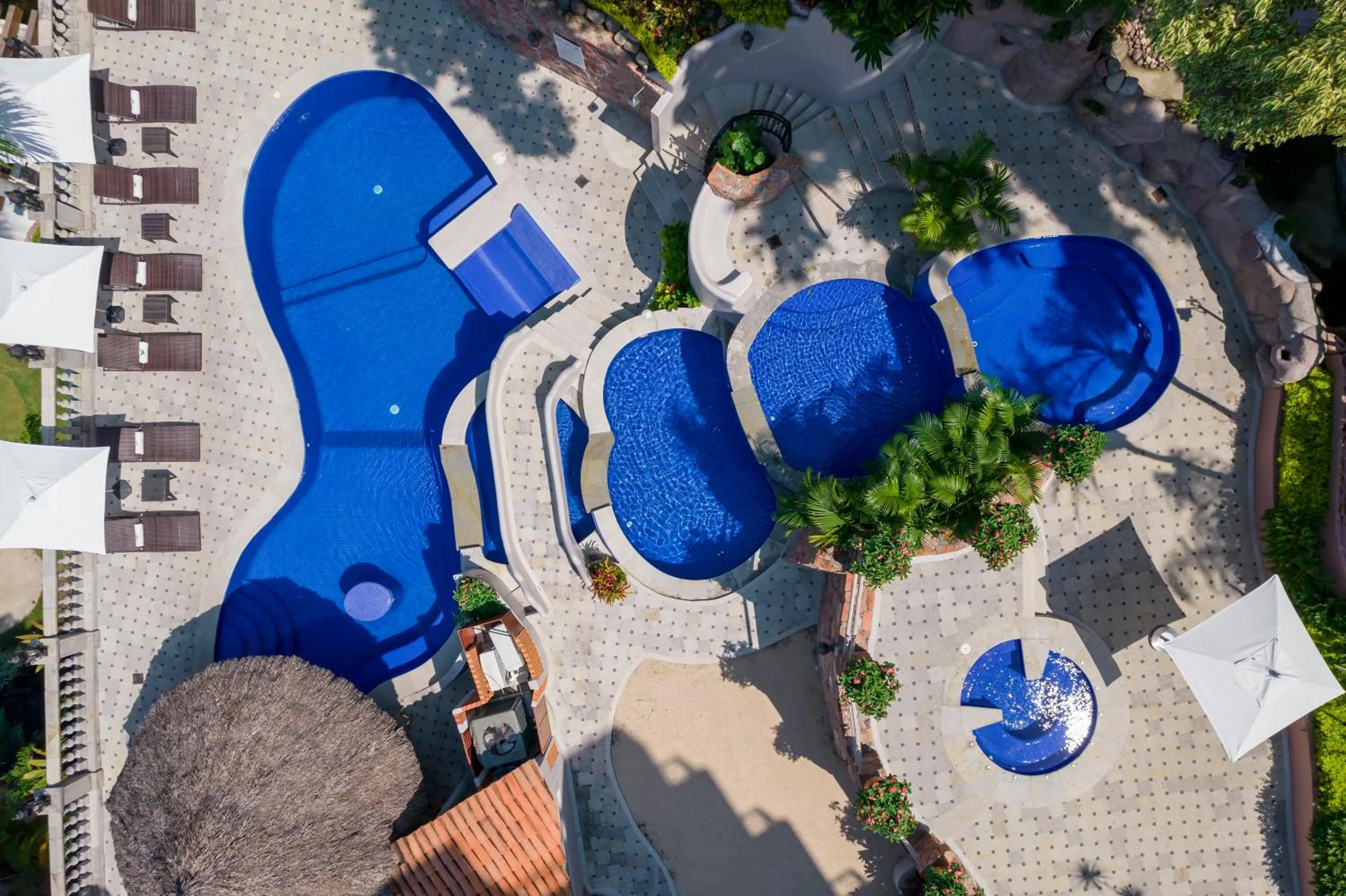 Swimming pool in Marcela Resort & Spa