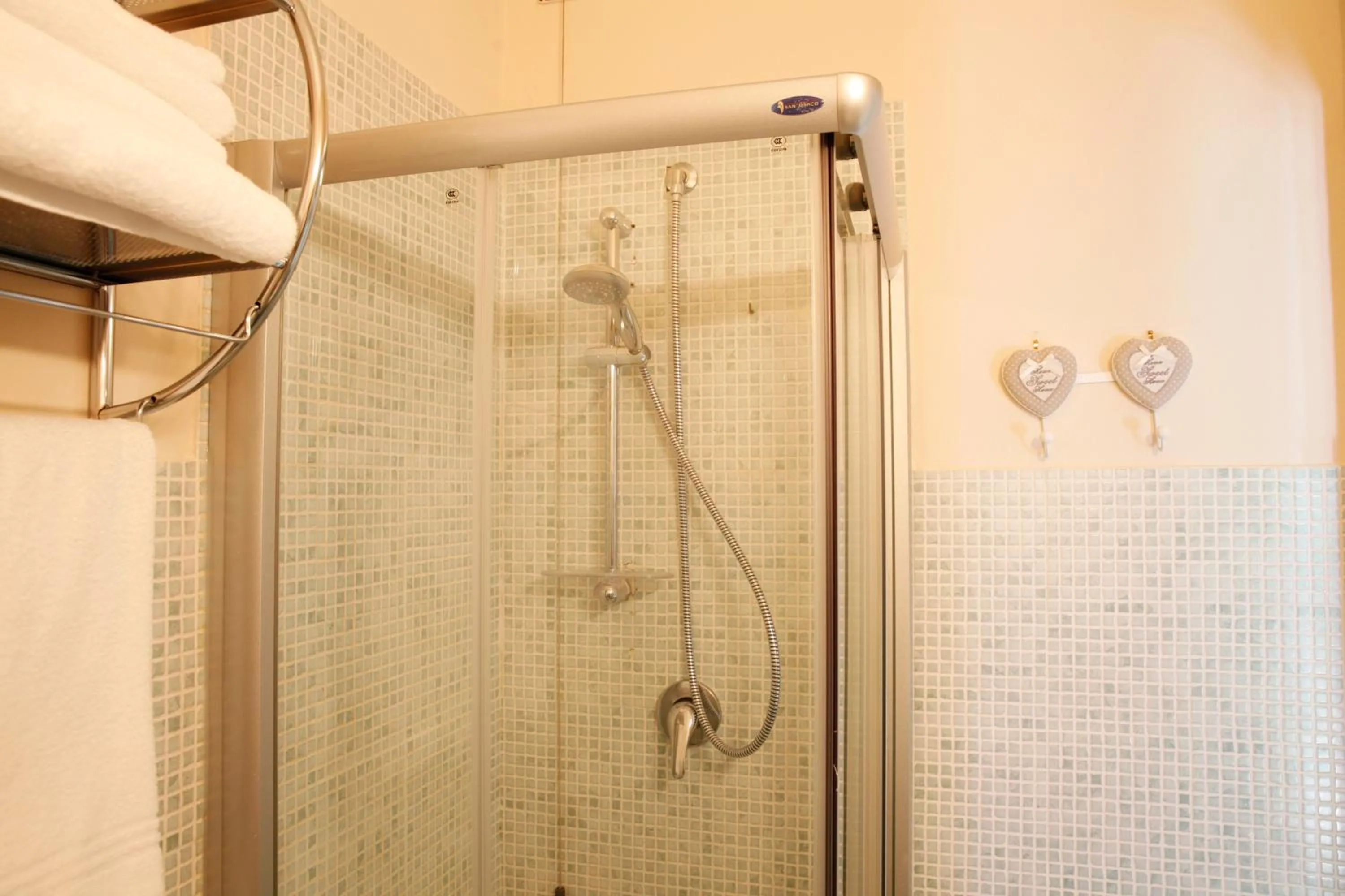 Bathroom in Lucca Relais
