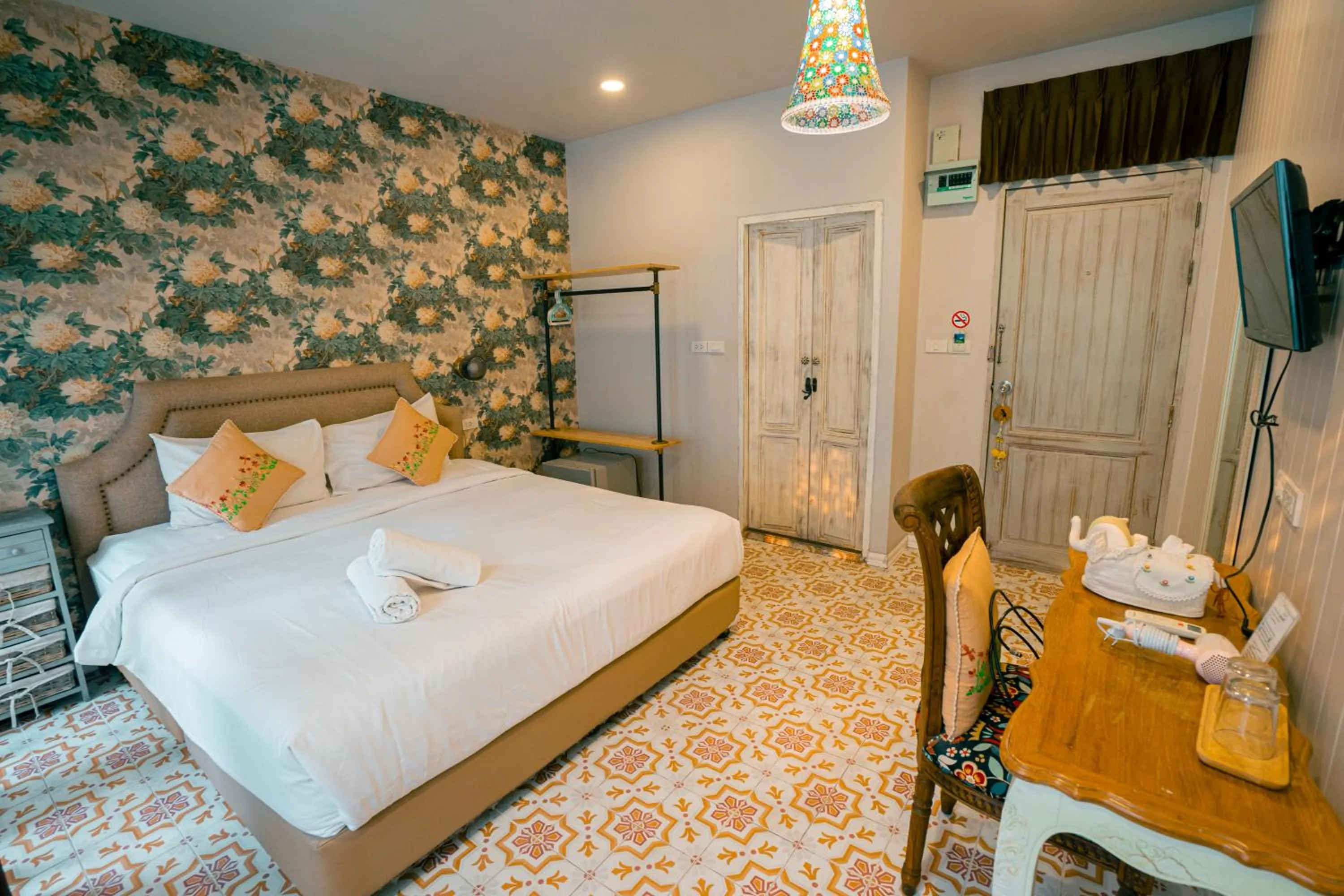 Bed in Si Phum Heritage Boutique, Chiang Mai