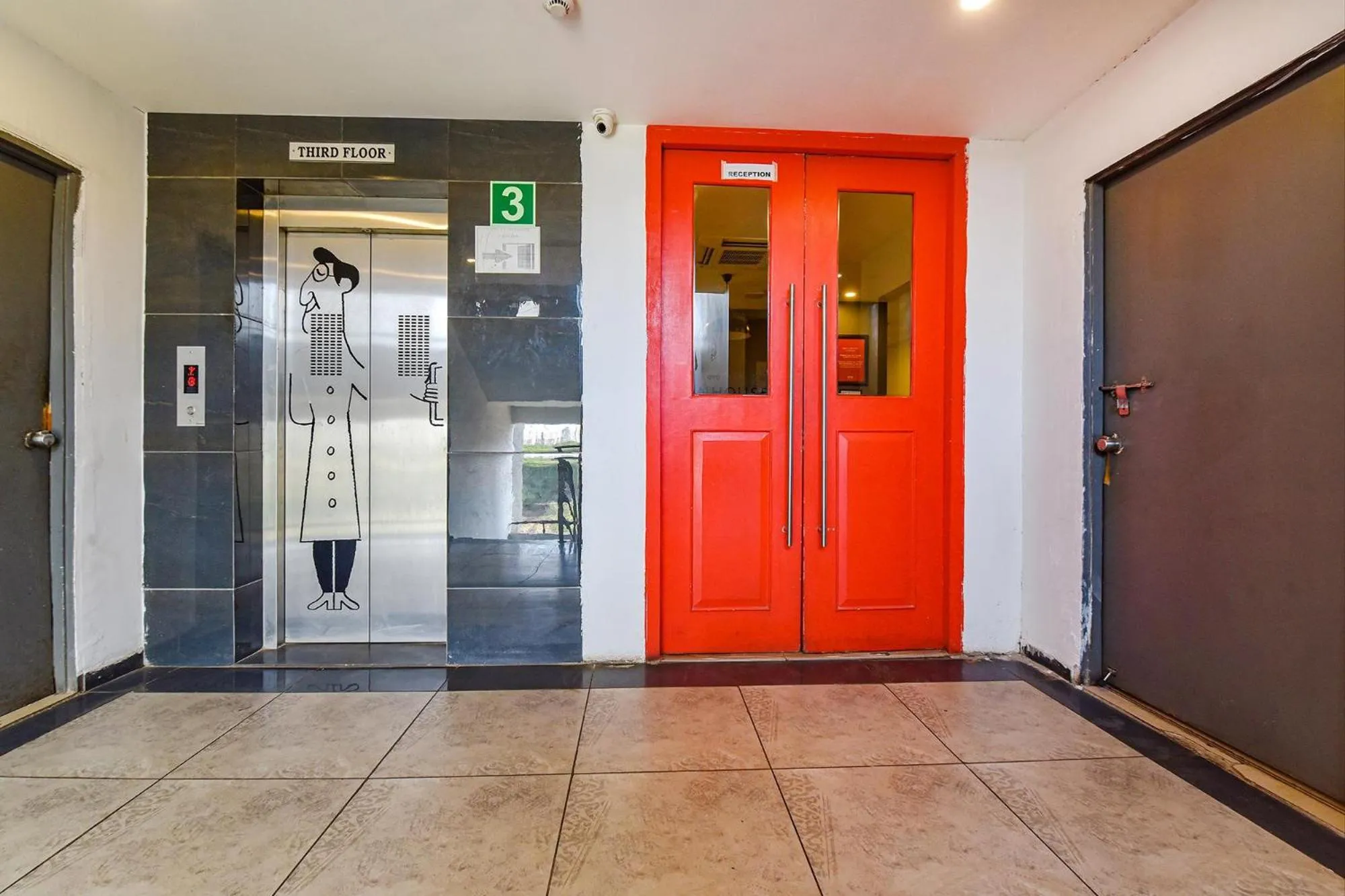 elevator in FabHotel NY Townhouse