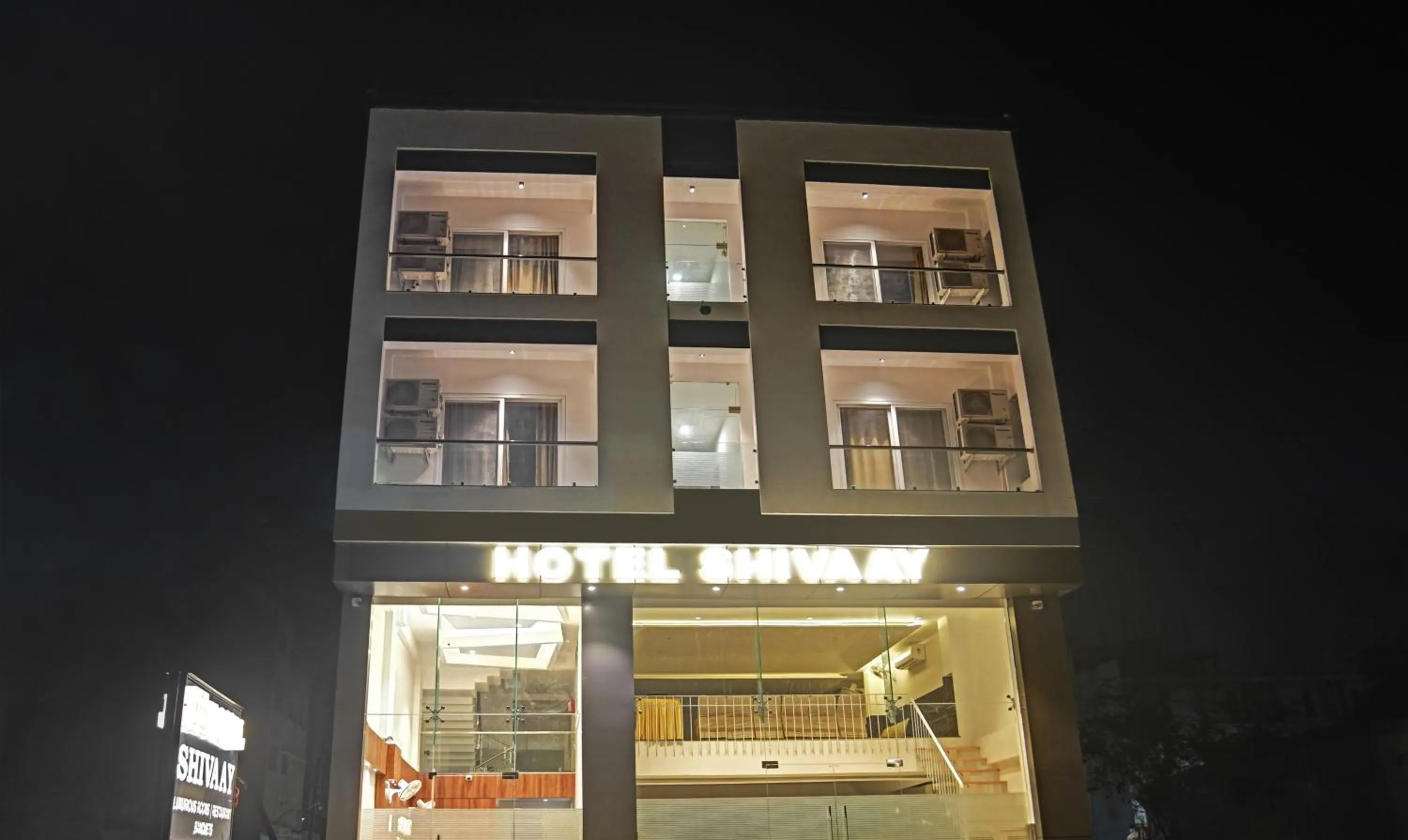 Facade/entrance in Treebo Shivaay