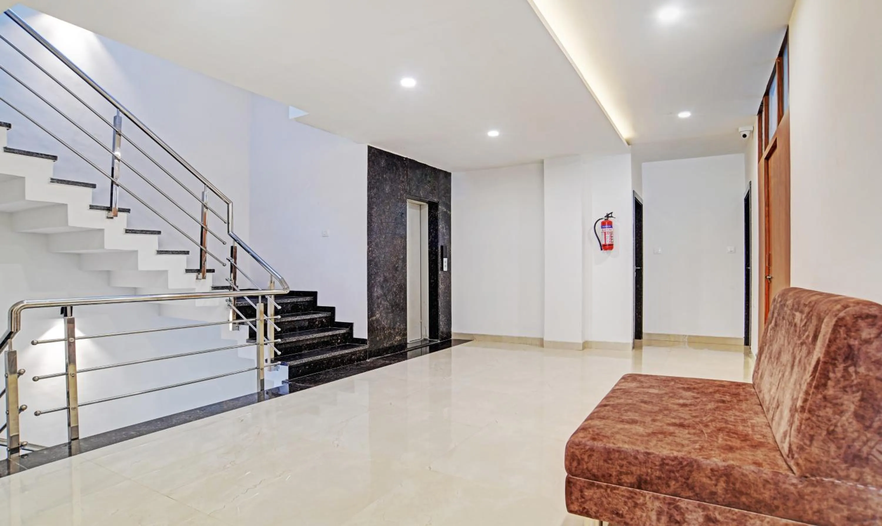 elevator in Treebo Shivaay