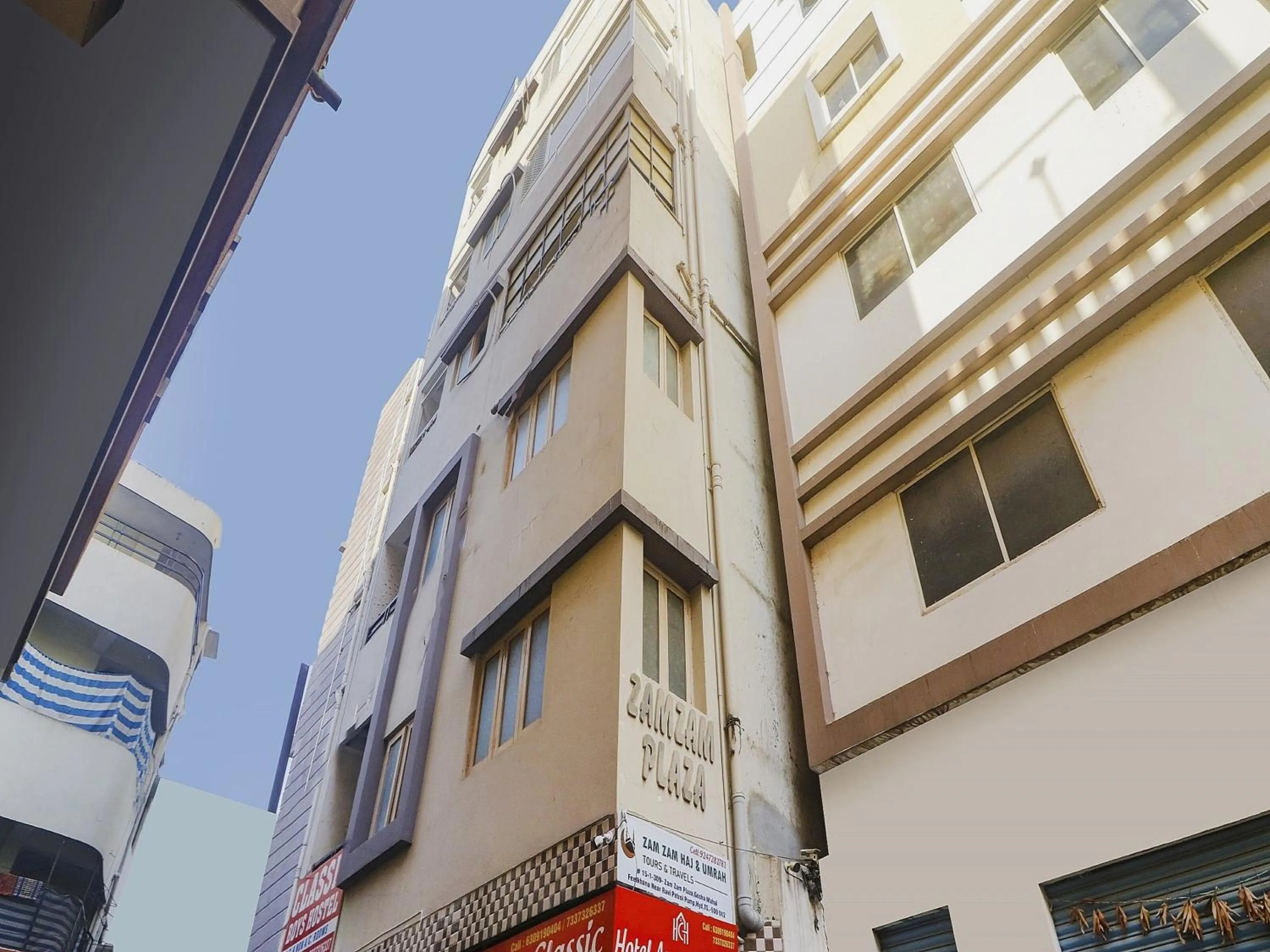 Facade/entrance in Hotel O Aroma Classic Near Nampally Railway station