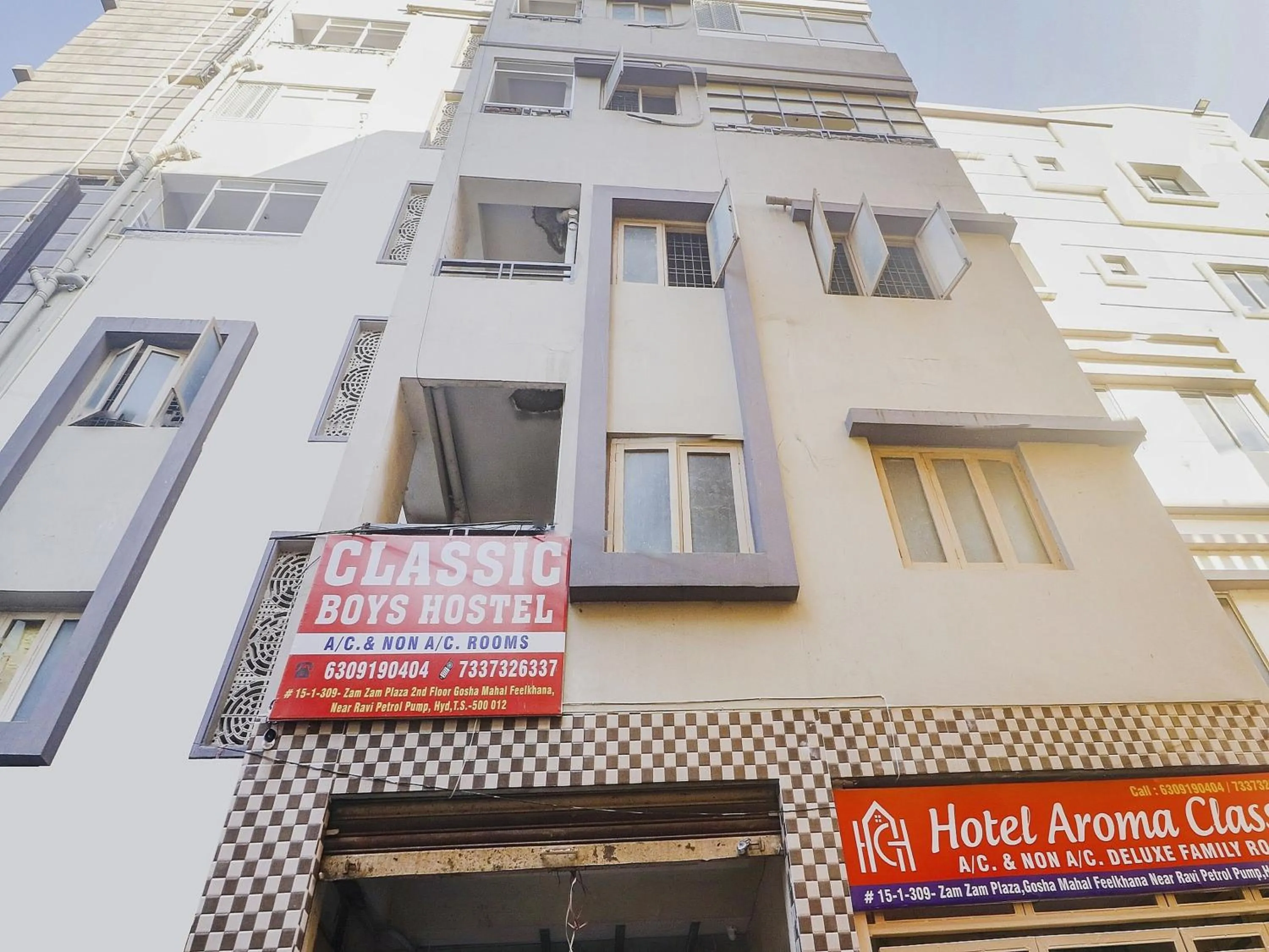 Facade/entrance in Hotel O Aroma Classic Near Nampally Railway station