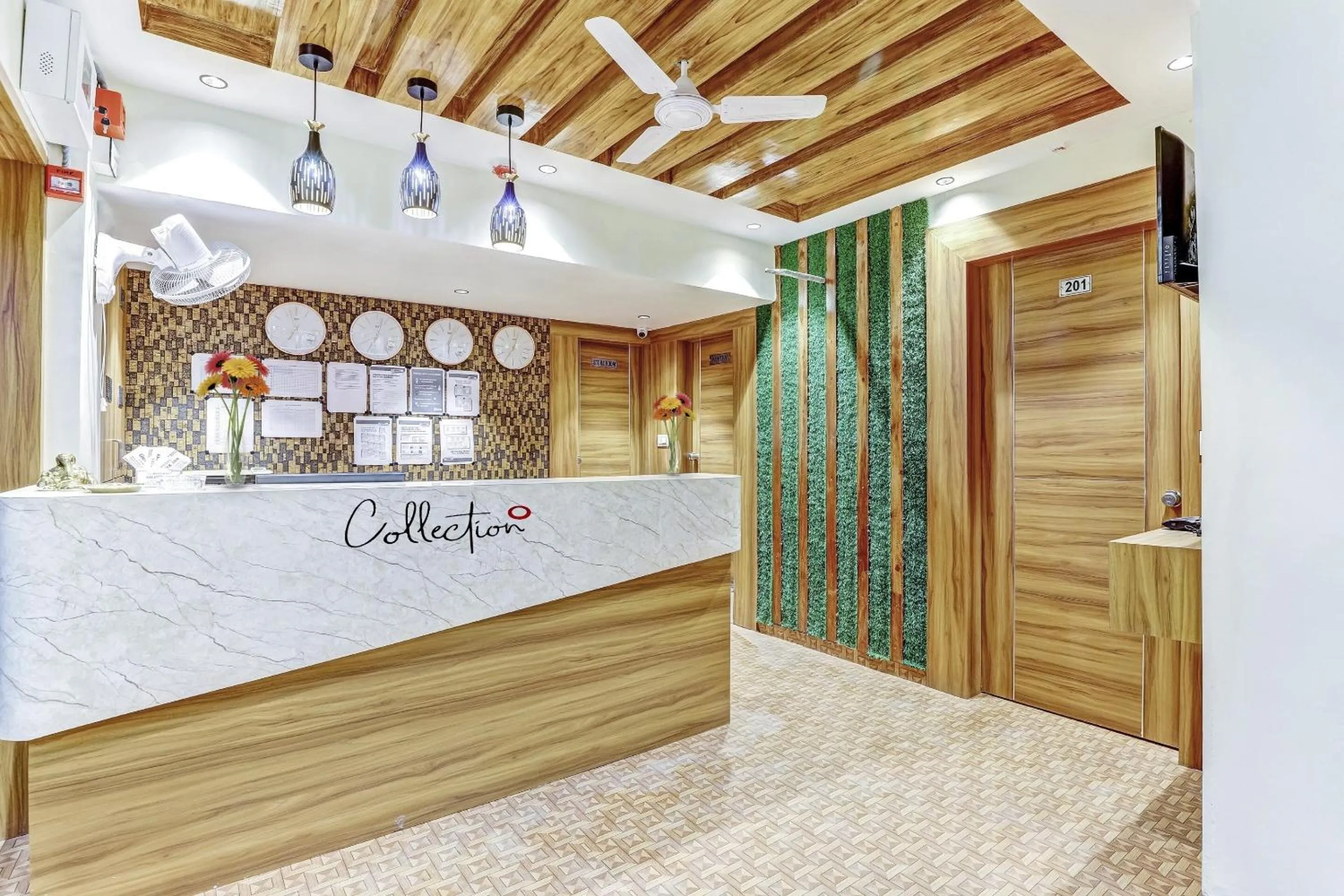 Lobby or reception in Collection O Laxmi Kuber