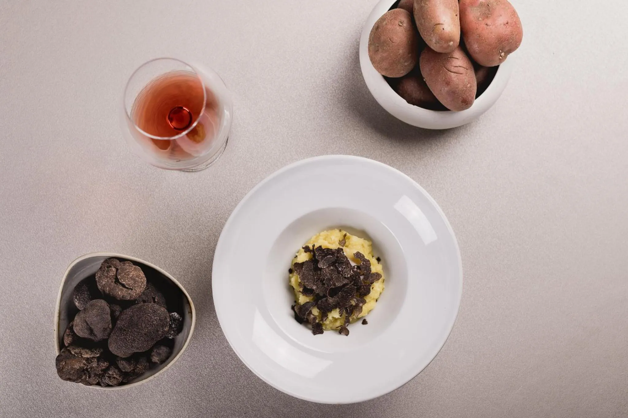 Restaurant/places to eat in Hotel Garden Experience