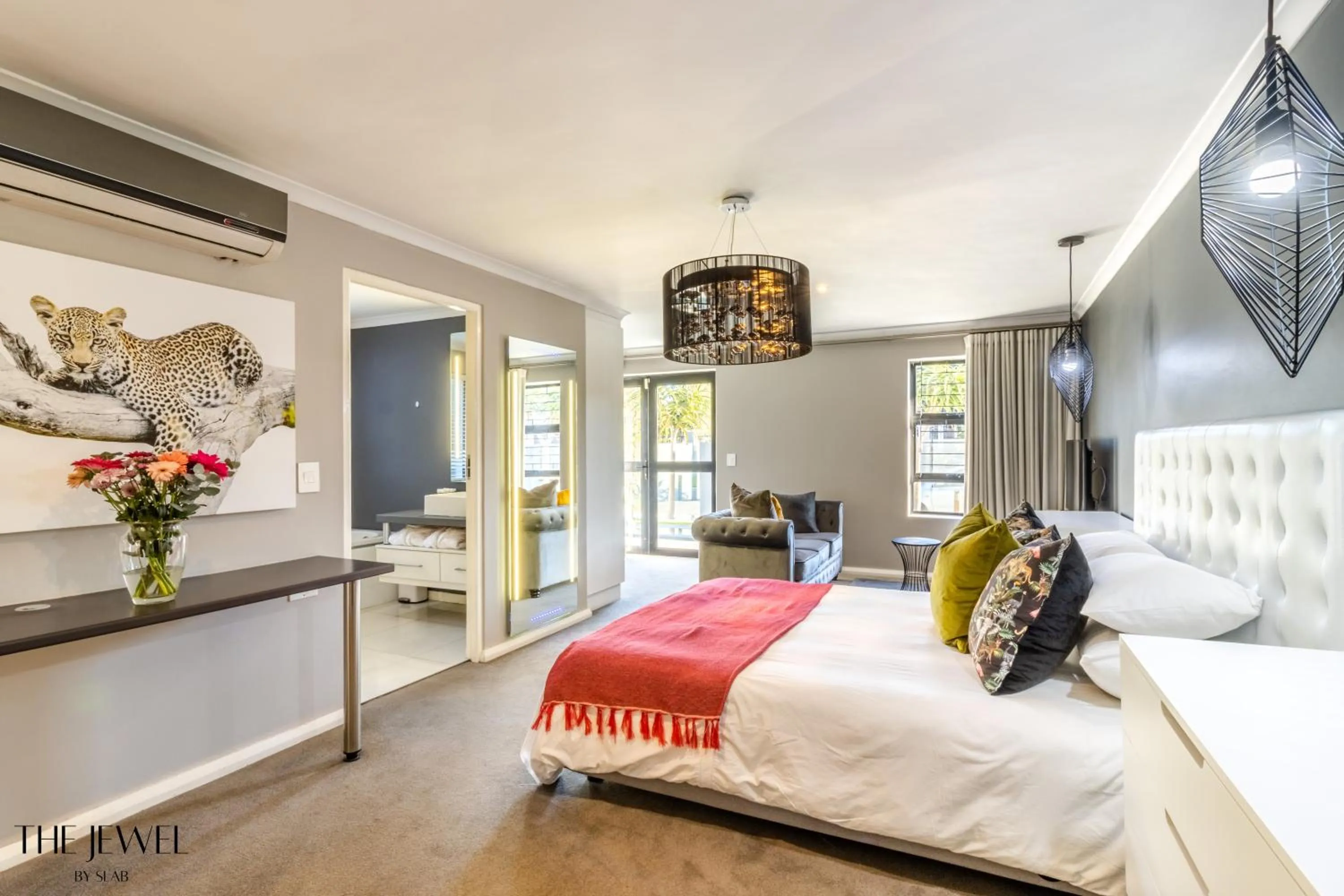 Bed in The Jewel B&B