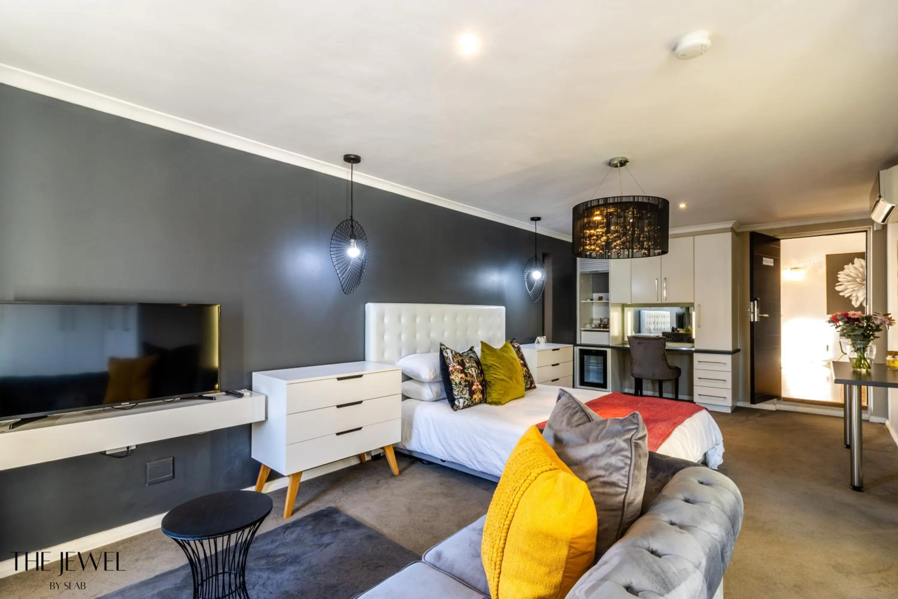 TV and multimedia in The Jewel B&B