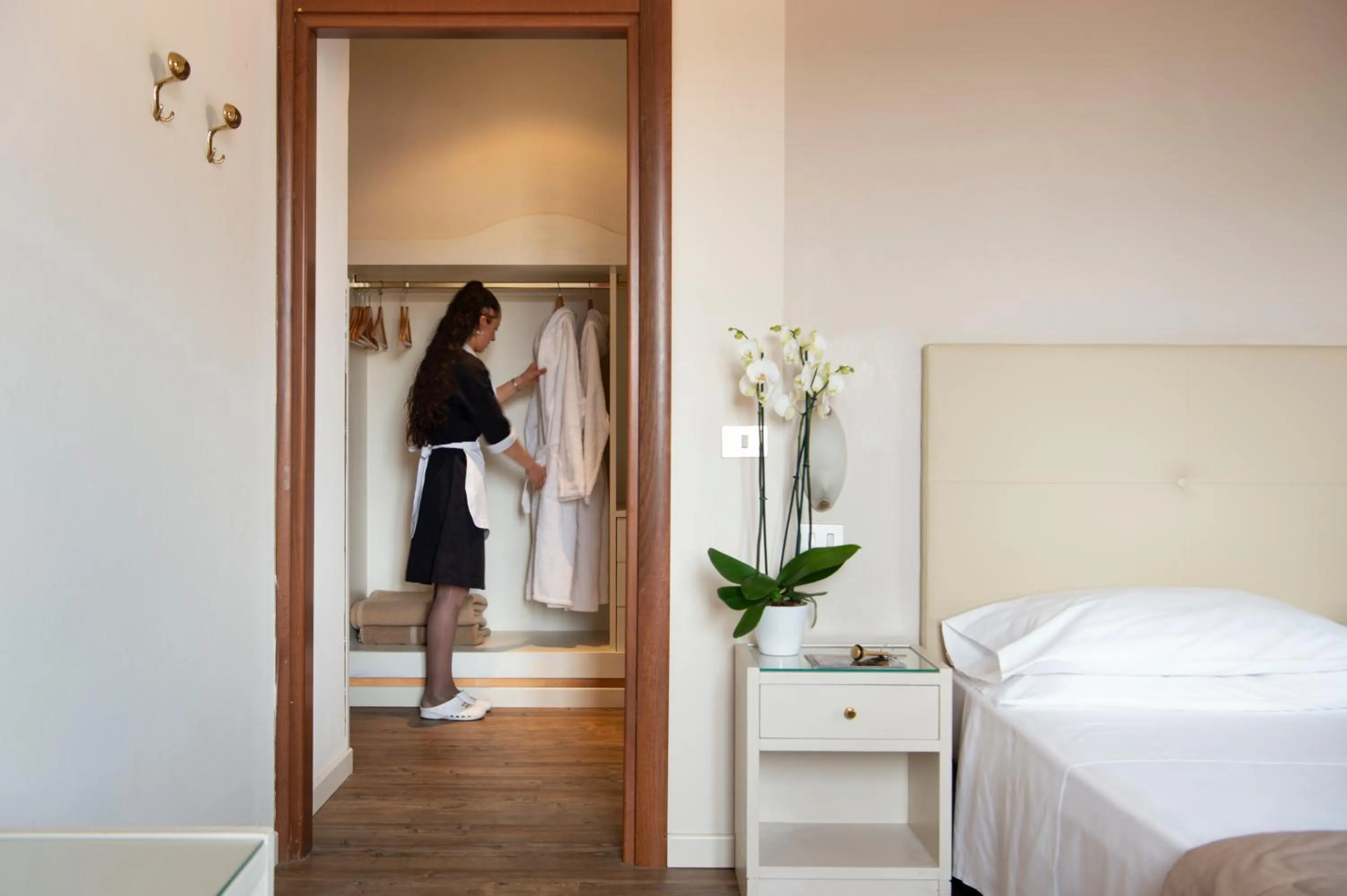 Staff, Bed in Hotel Ariston & Spa