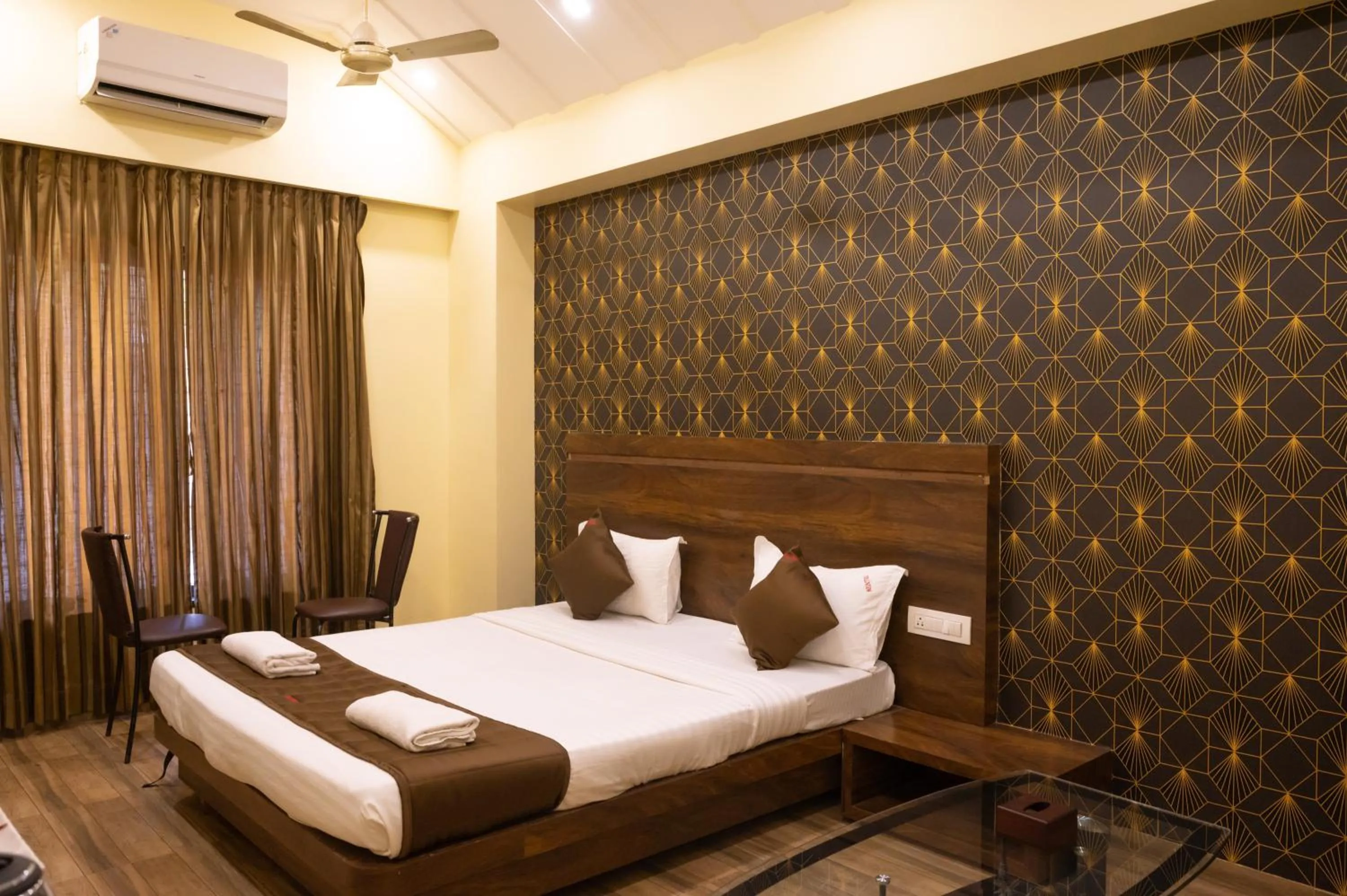 Bed in VIJAYA HILL VIEW RESIDENCY