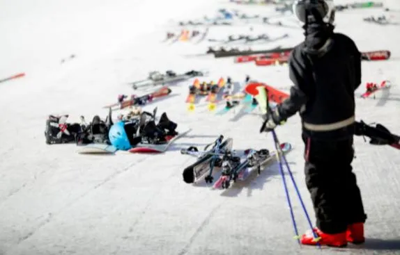 Skiing in Hotell Tjamstan Malå