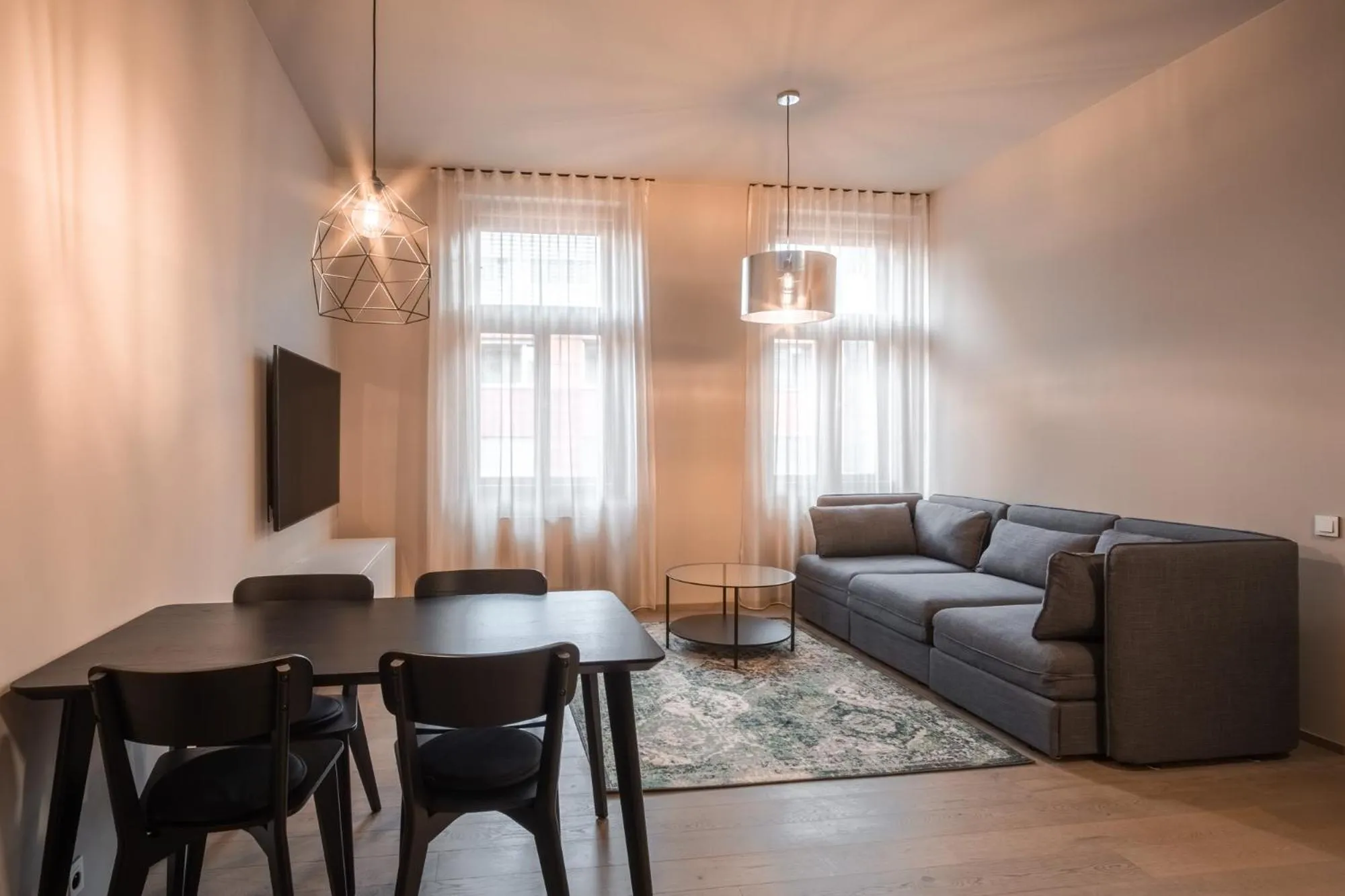 TV and multimedia in Aparthotel Rimska 14