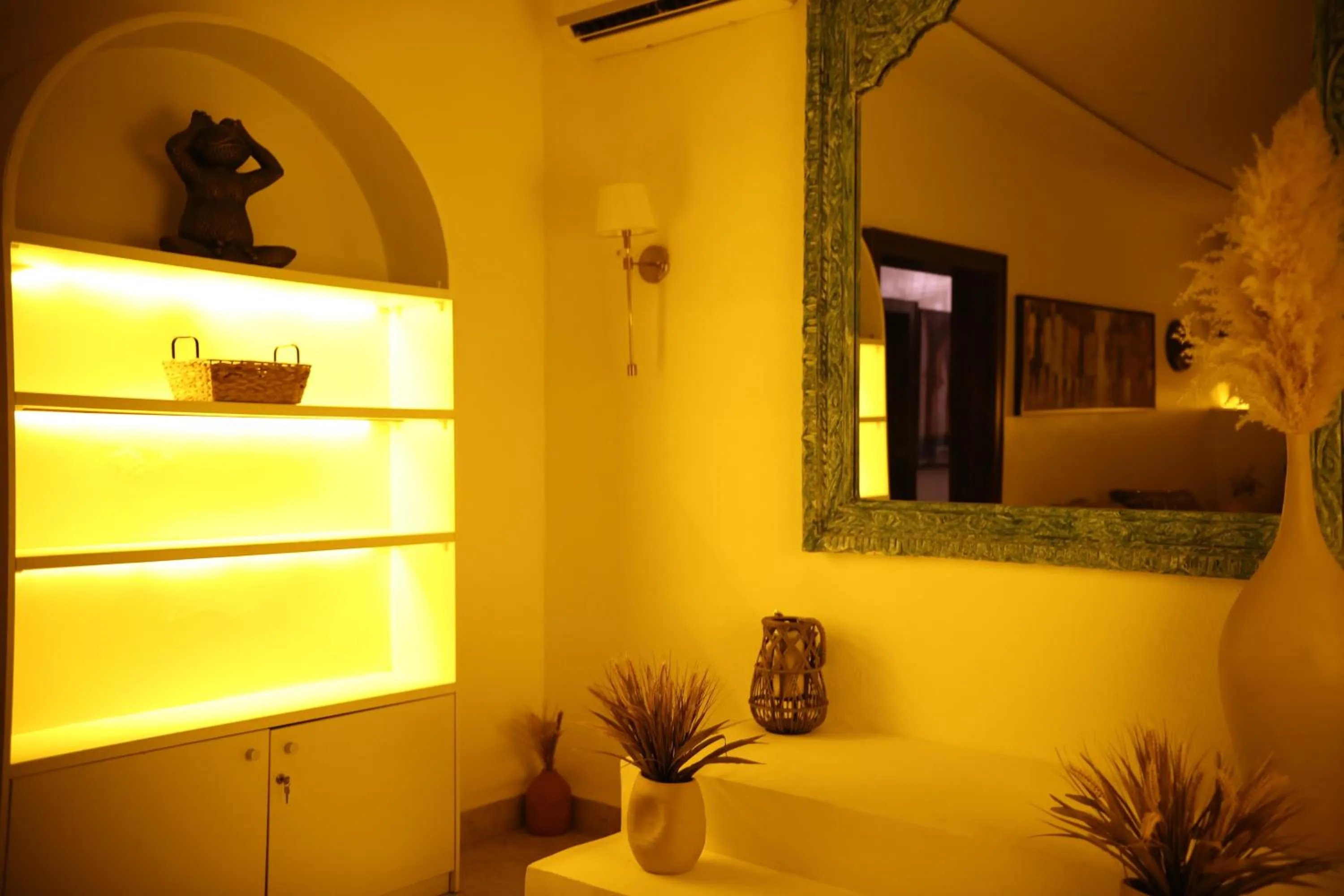 Spa and wellness centre/facilities in JOHNWOOD HOTEL by Bolton