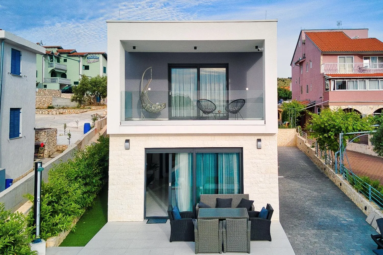 Property building in Villa Marionella