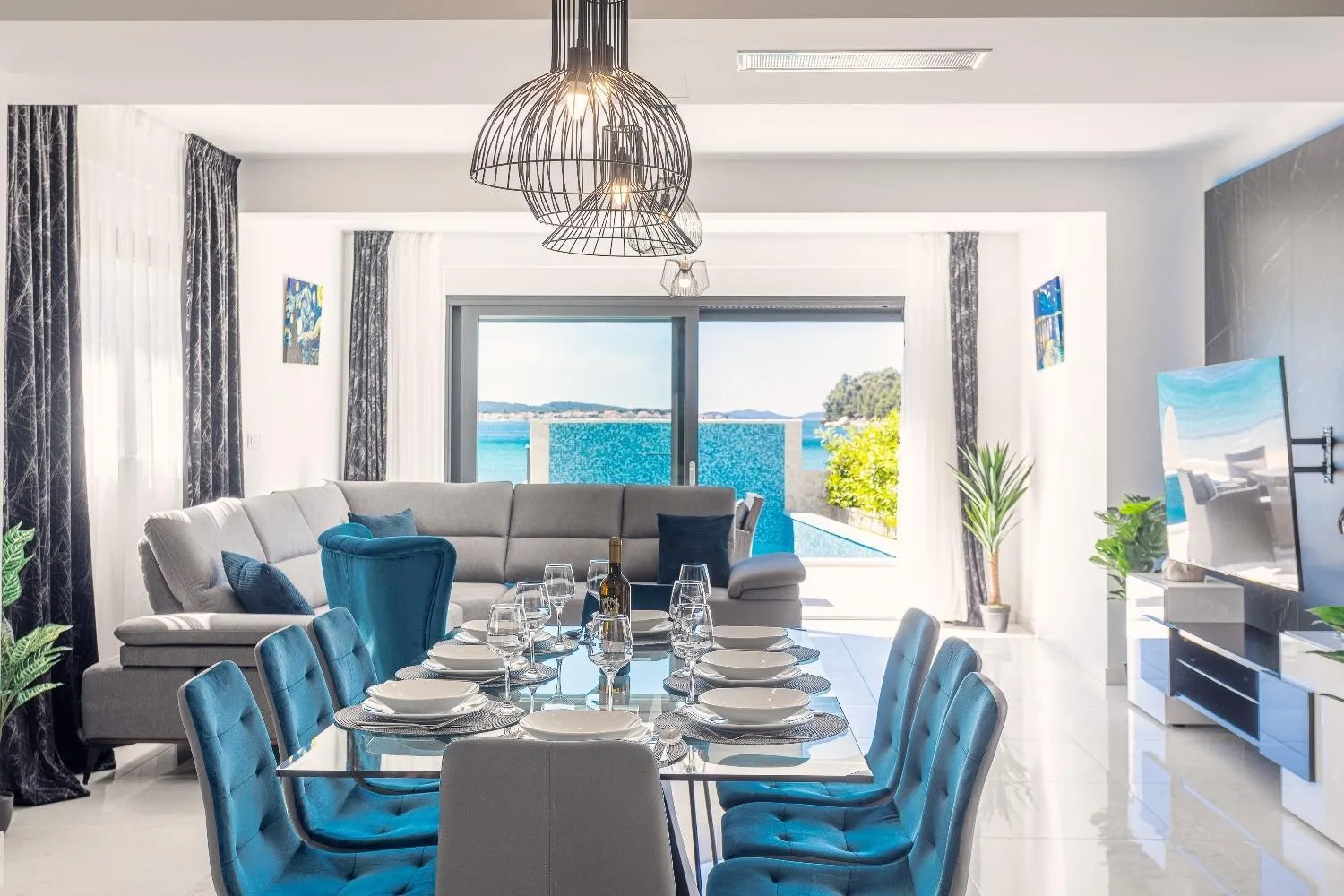 Dining area in Villa Marionella