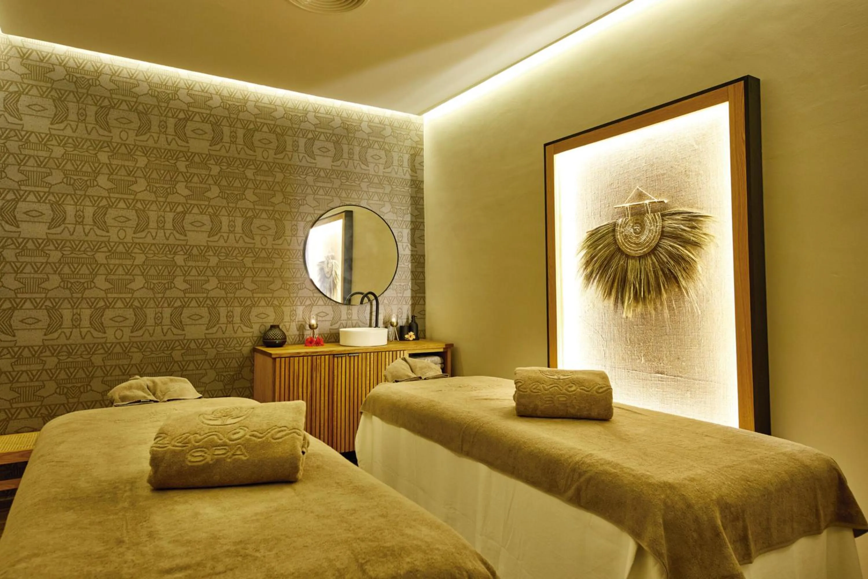 Massage, Bed in Hotel Riu Jambo - All Inclusive