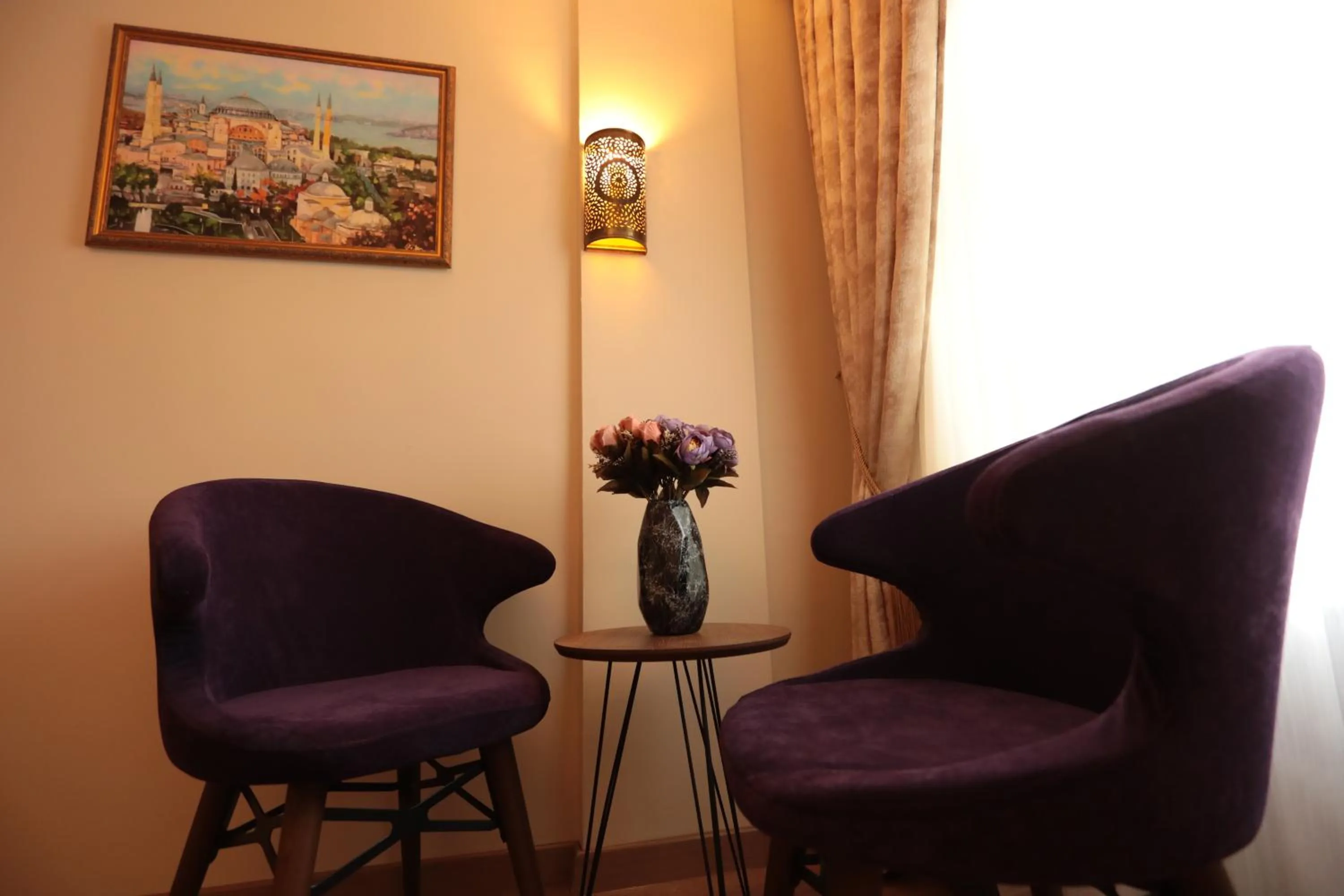 Seating area in Gülec Konak Hotel