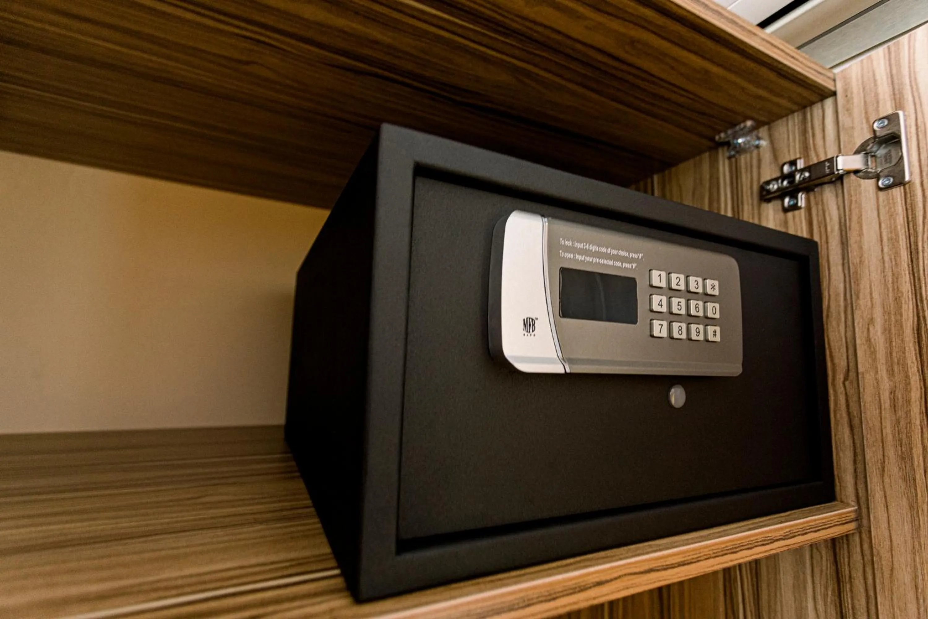 microwave in Gülec Konak Hotel