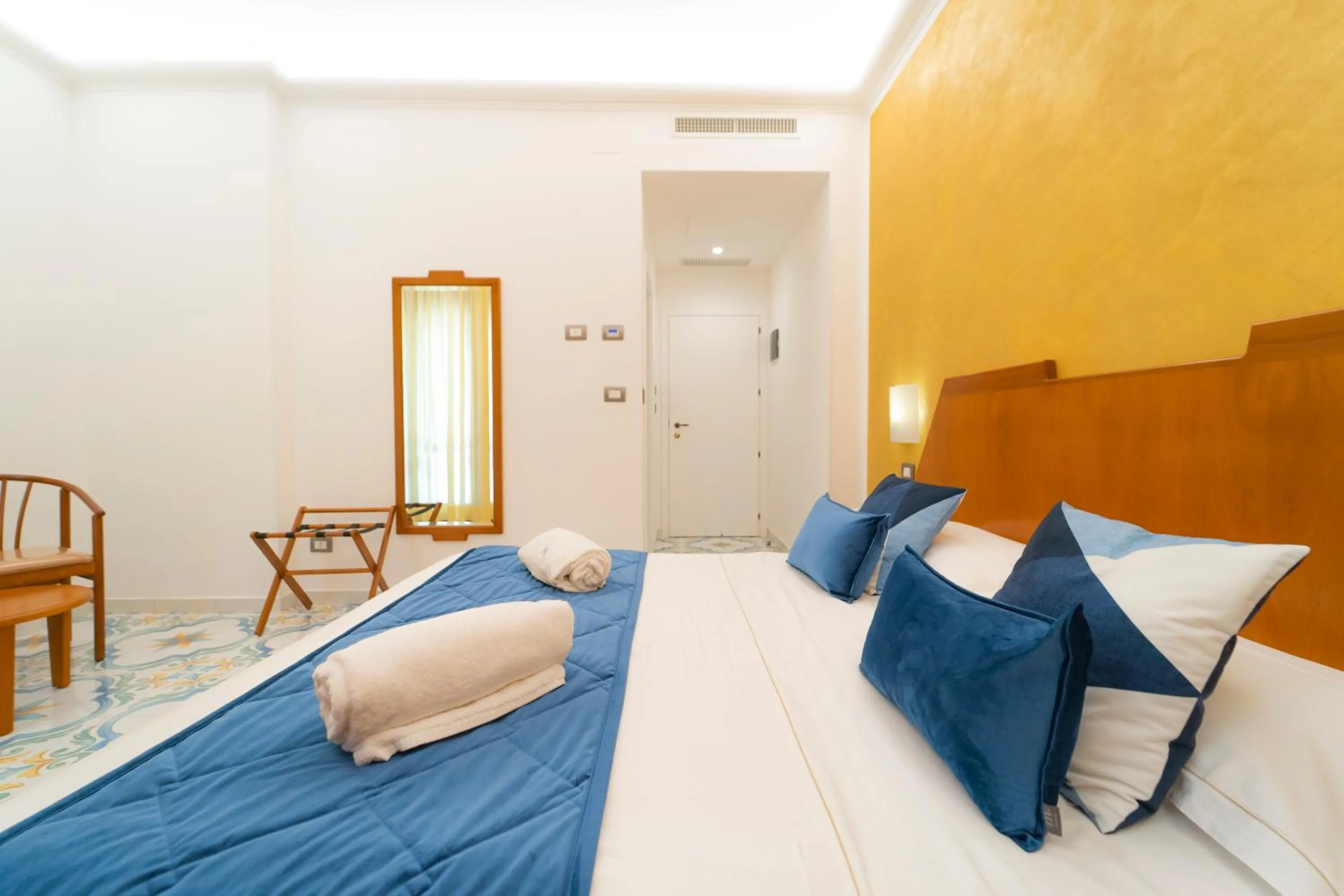 Bed in Hotel San Pietro