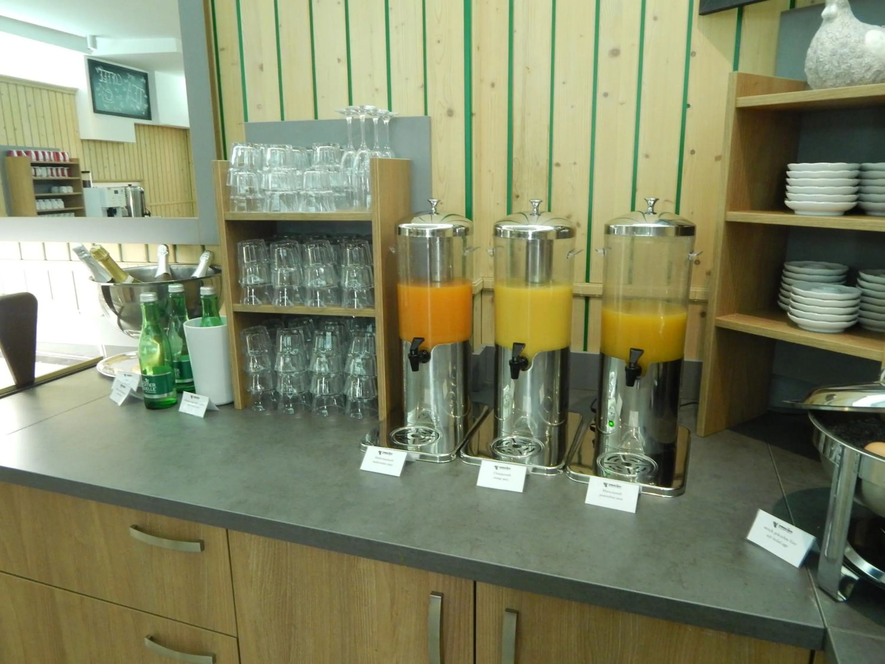 Breakfast in Hotel Restaurant Schwarzer Adler