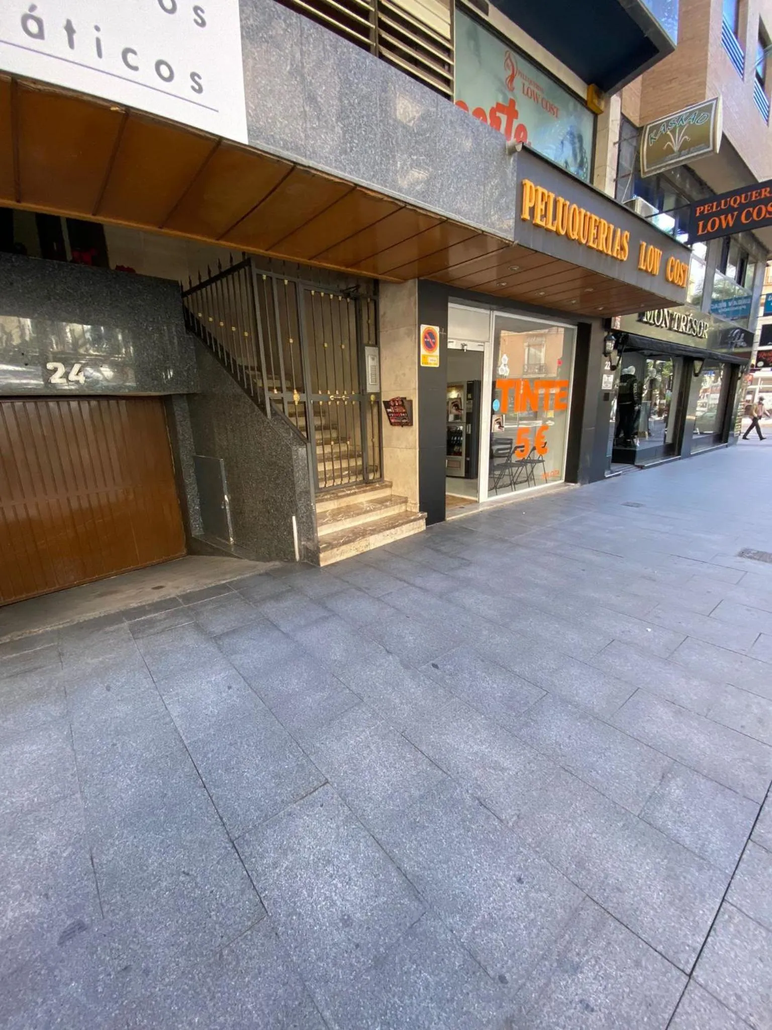 Facade/entrance in Pension El Dorado