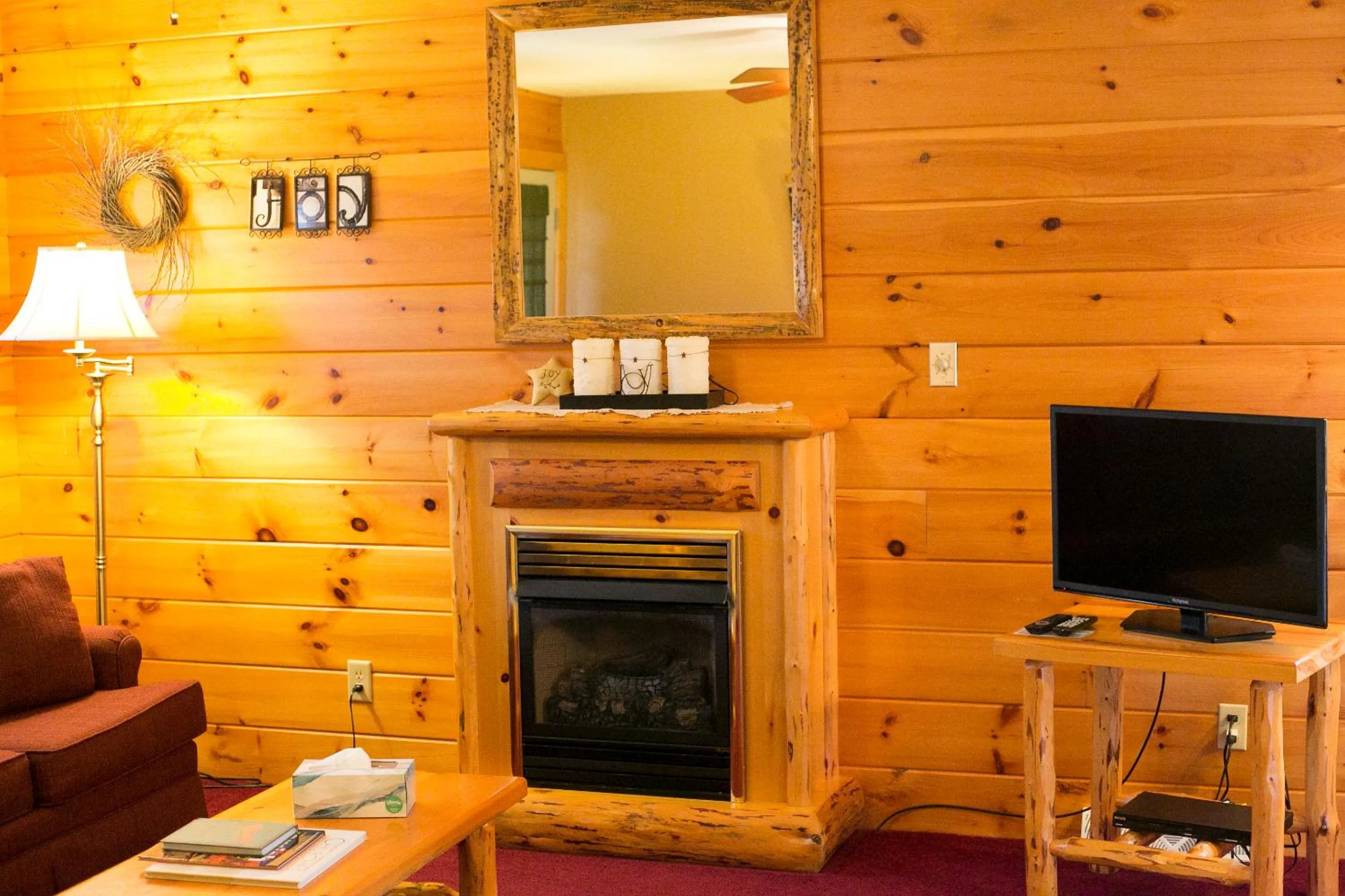Blessing Lodge by Amish Country Lodging