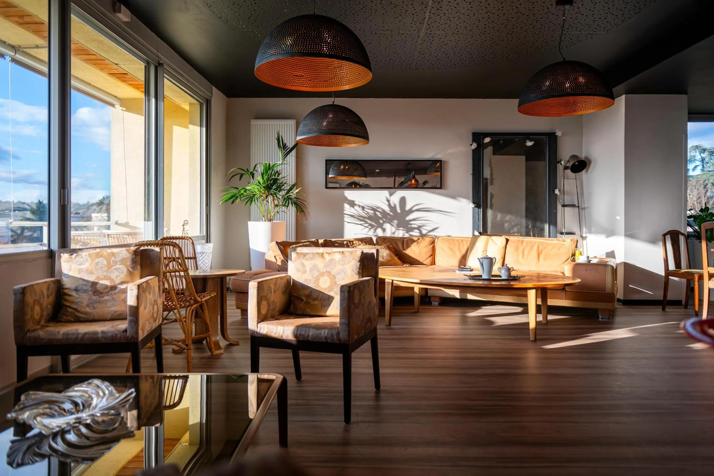 Lounge or bar in Hôtel Le Grand Barnum