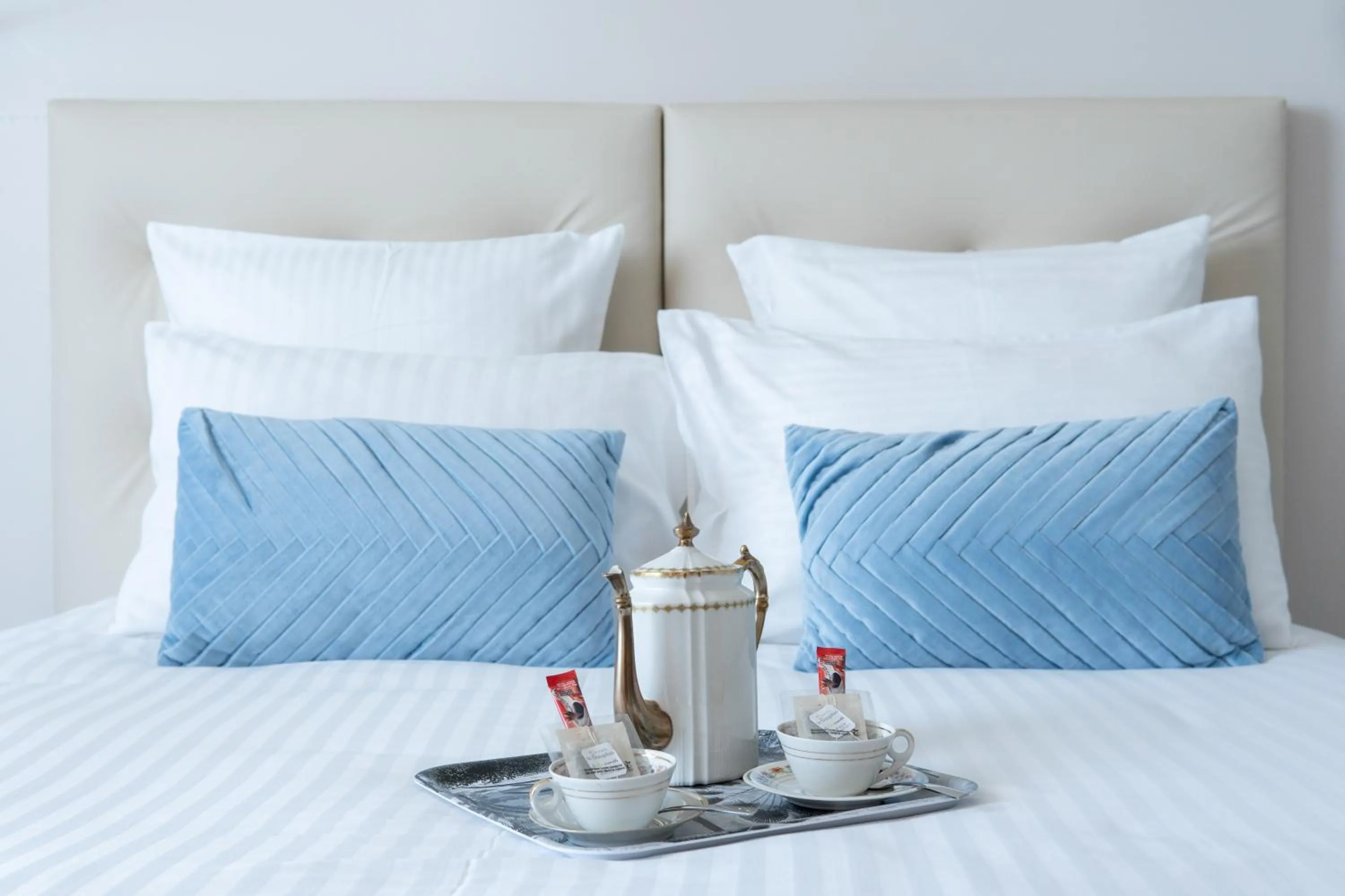 Bed in Hôtel Le Grand Barnum