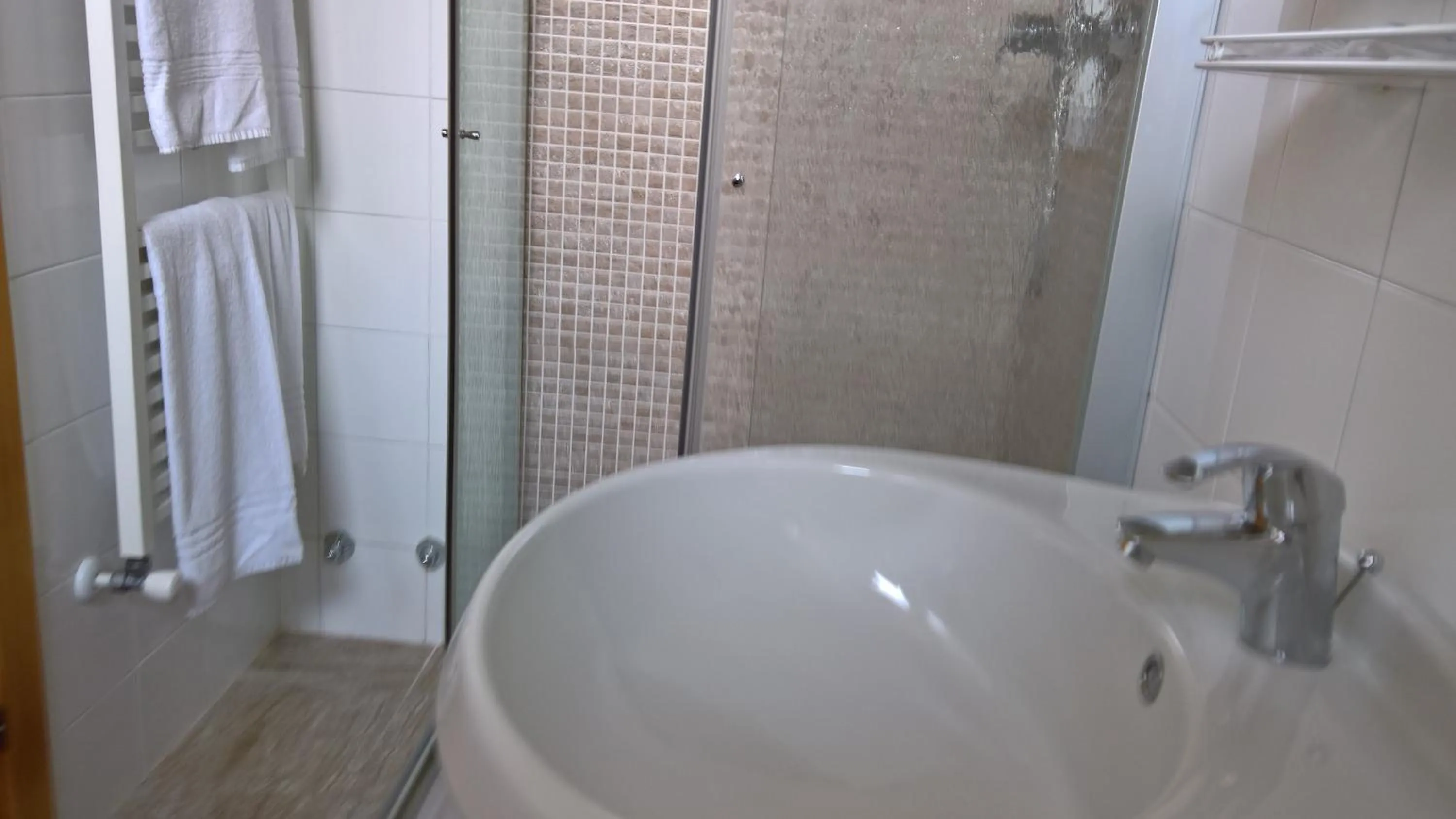 Bathroom in Hotel Ristorante alla Campagna