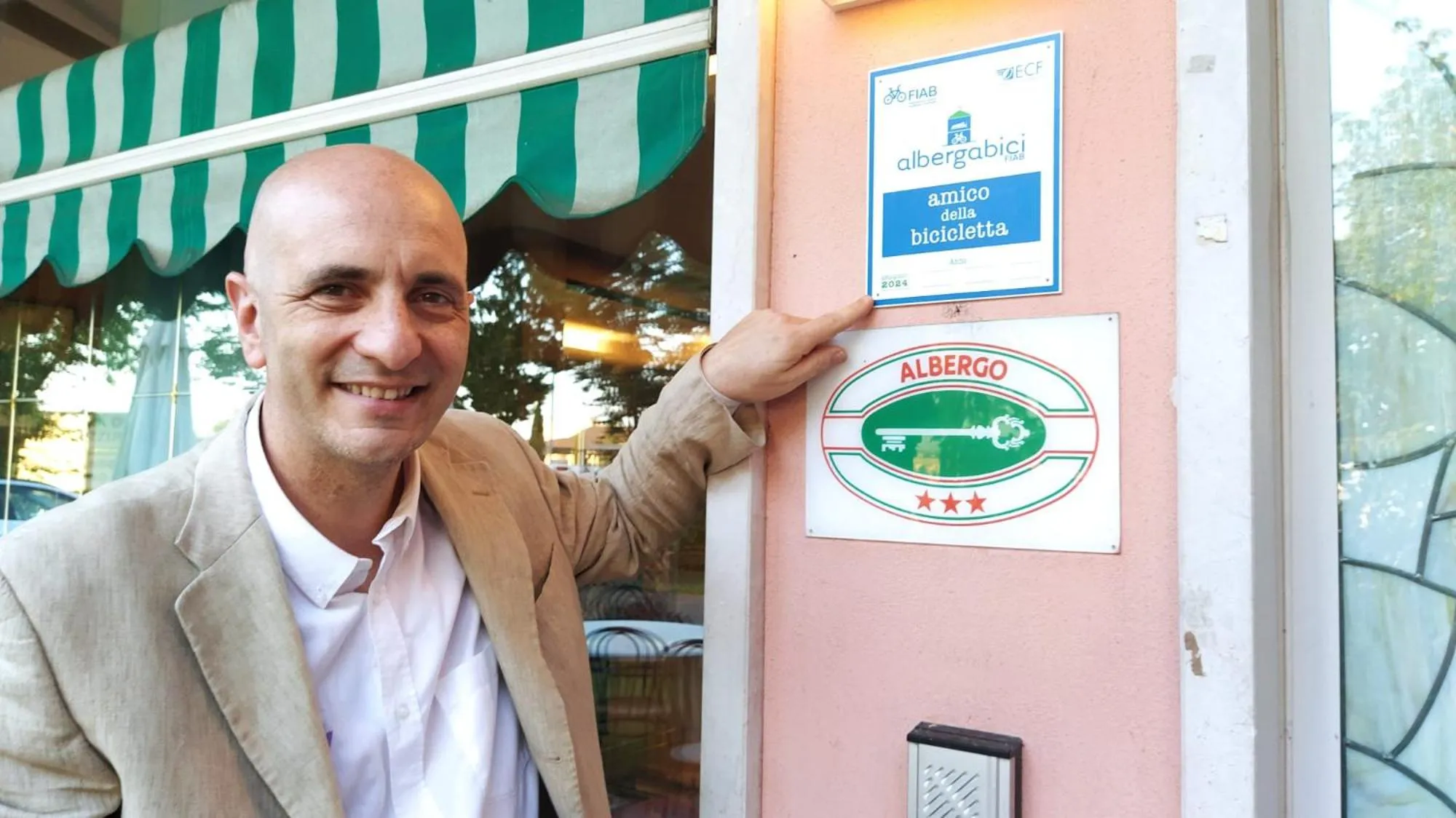 Logo/Certificate/Sign in Hotel Ristorante alla Campagna