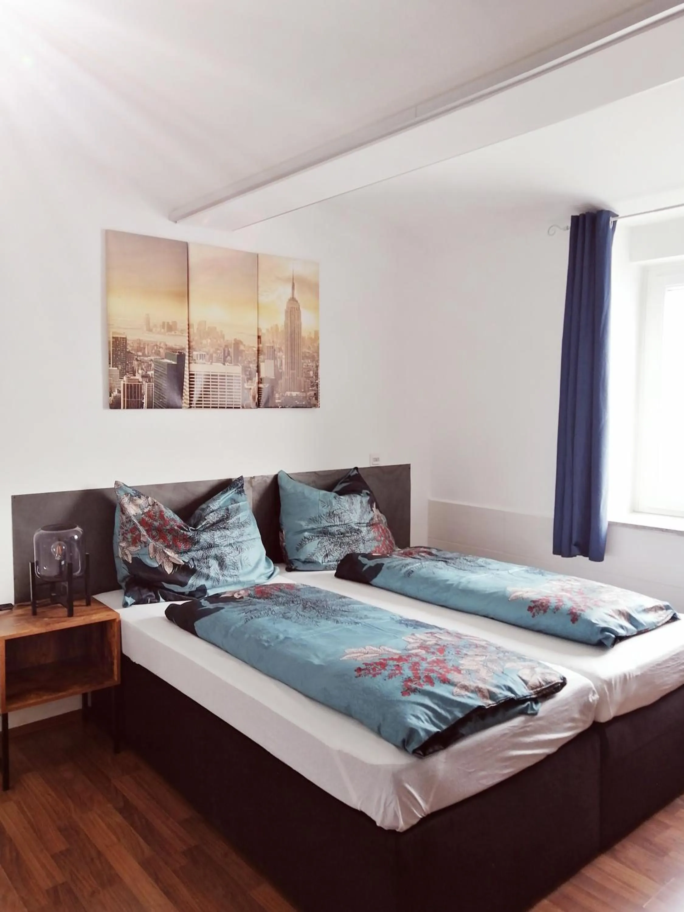 Bed in Motel Graz Ost I Free Parking I Self Check-in