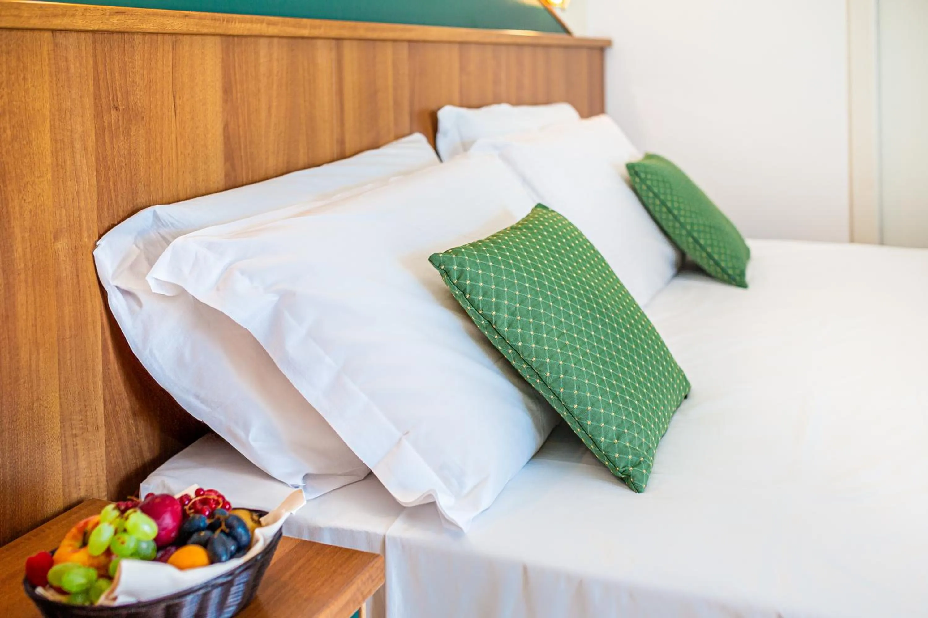 Restaurant/places to eat in Hotel Bembo