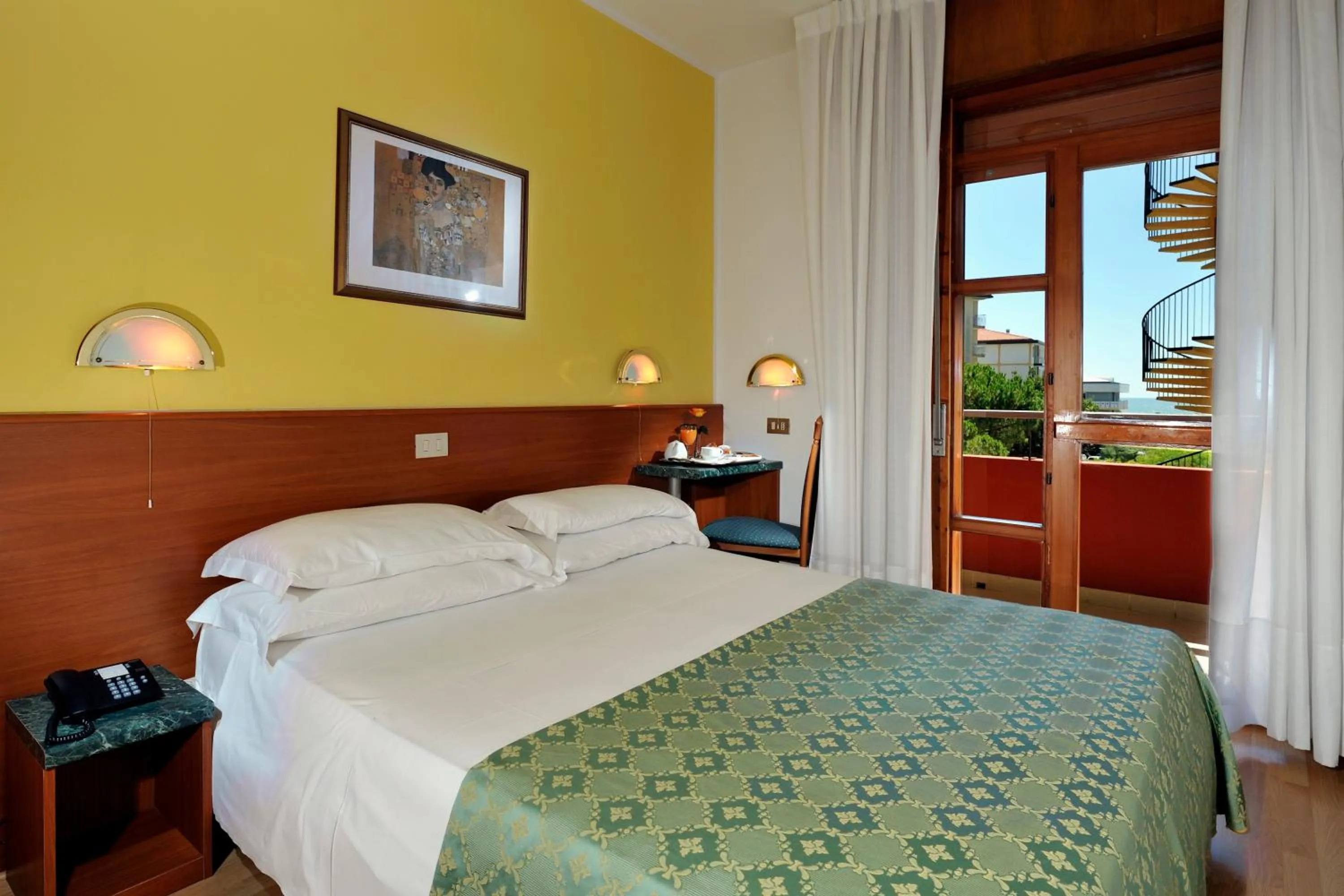 Photo of the whole room in Hotel Bembo