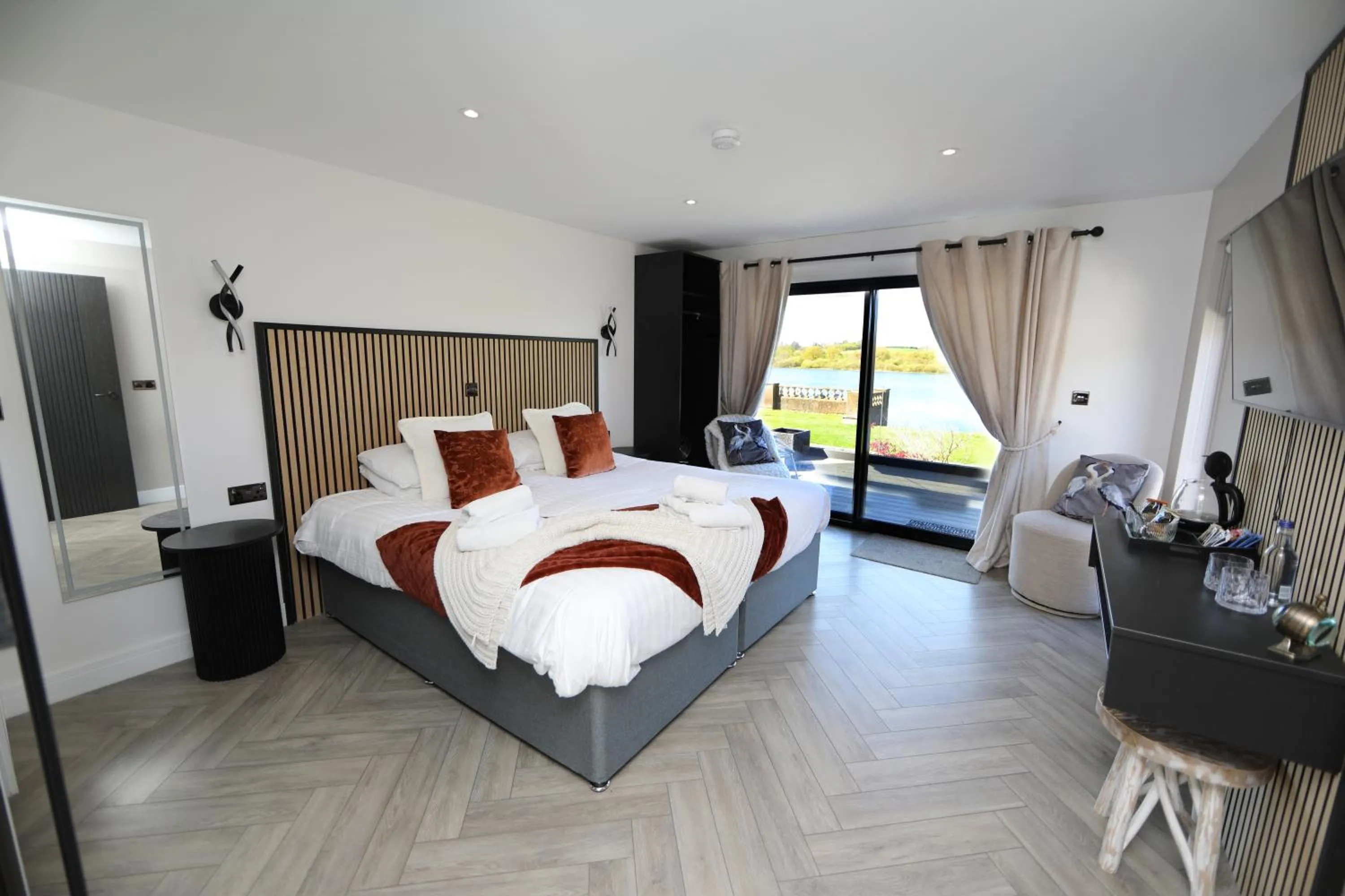 Bed in The Inn on the Loch