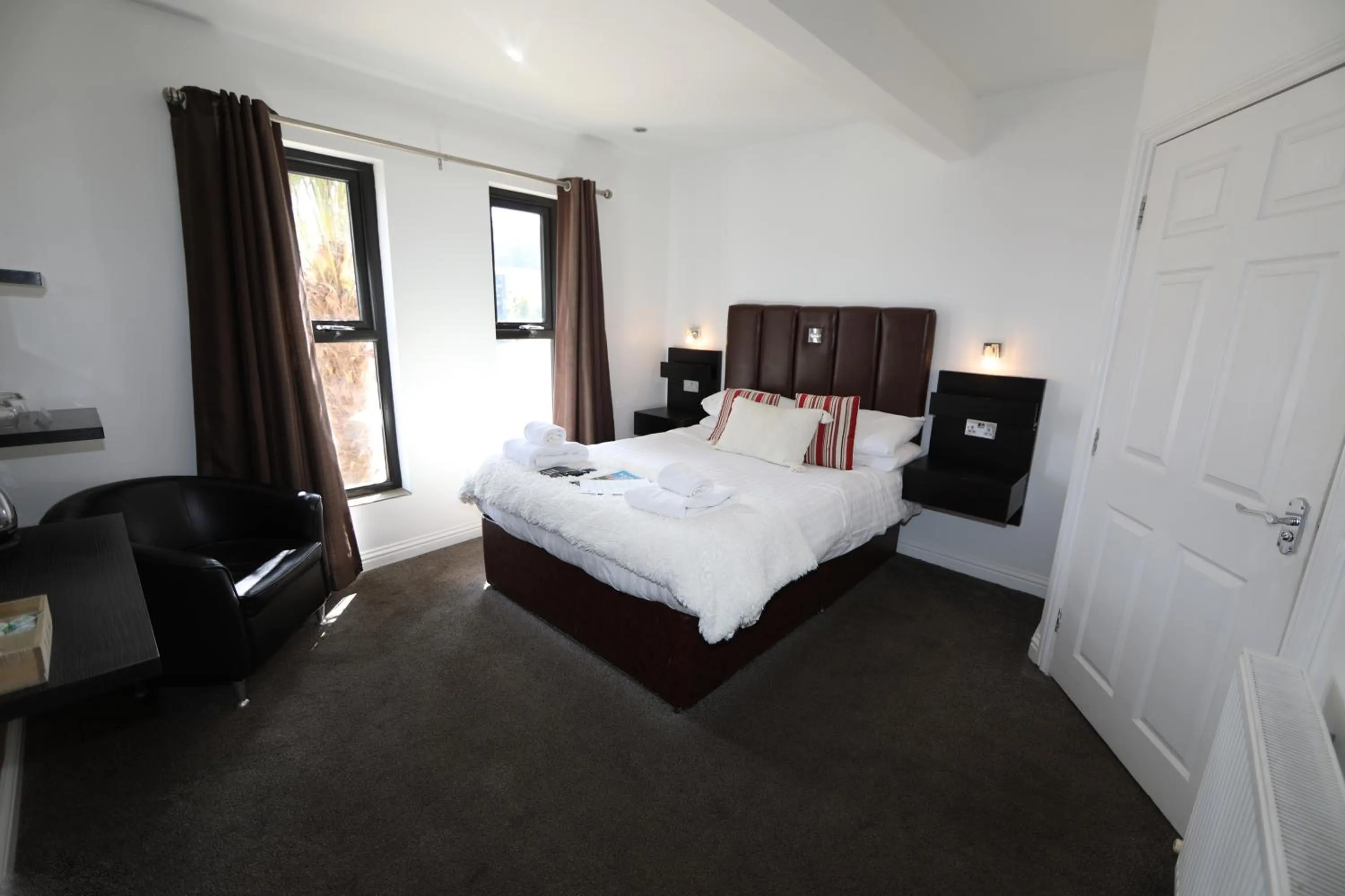 Bed in The Inn on the Loch