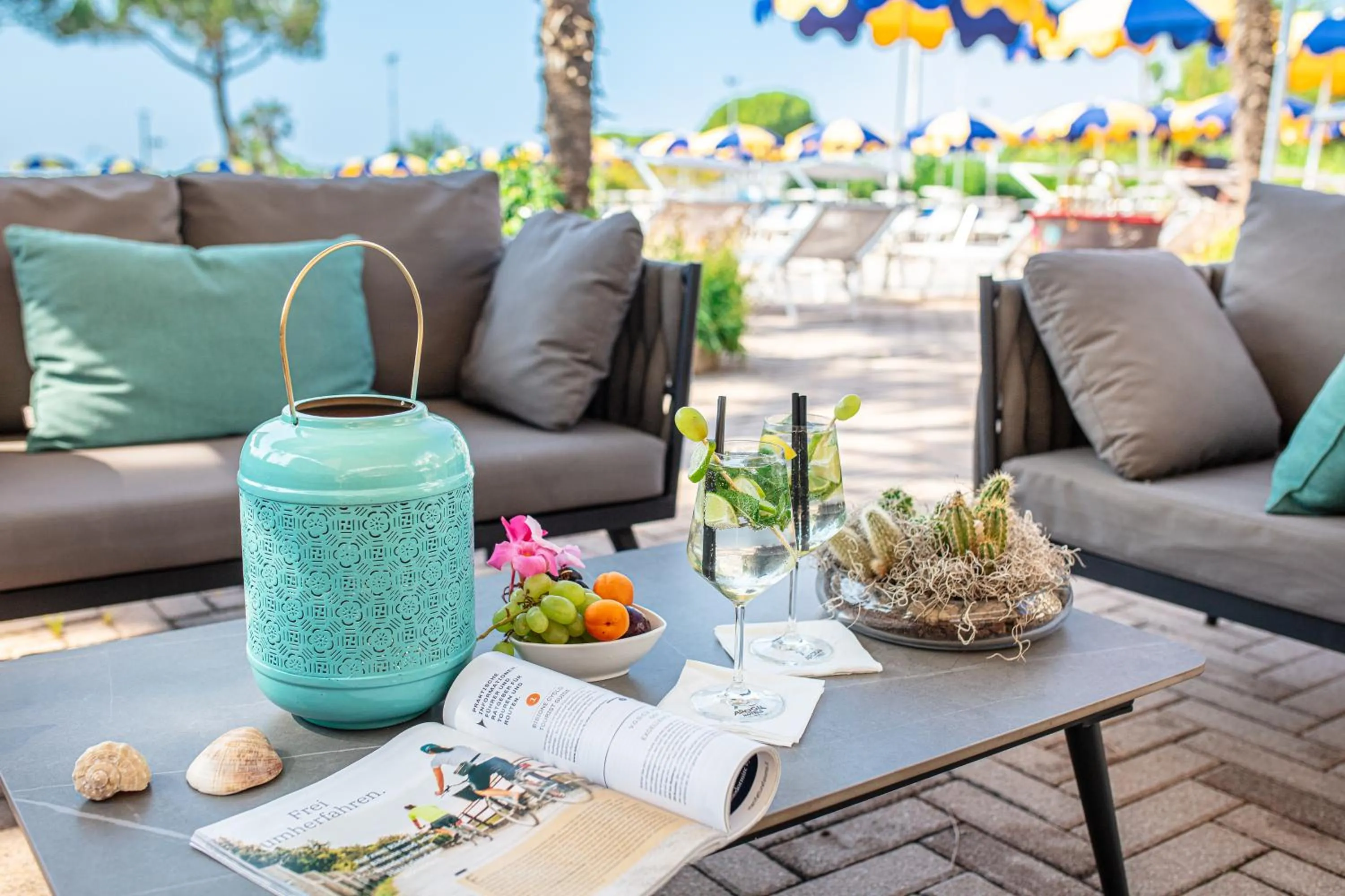 Restaurant/places to eat in Hotel Bellevue