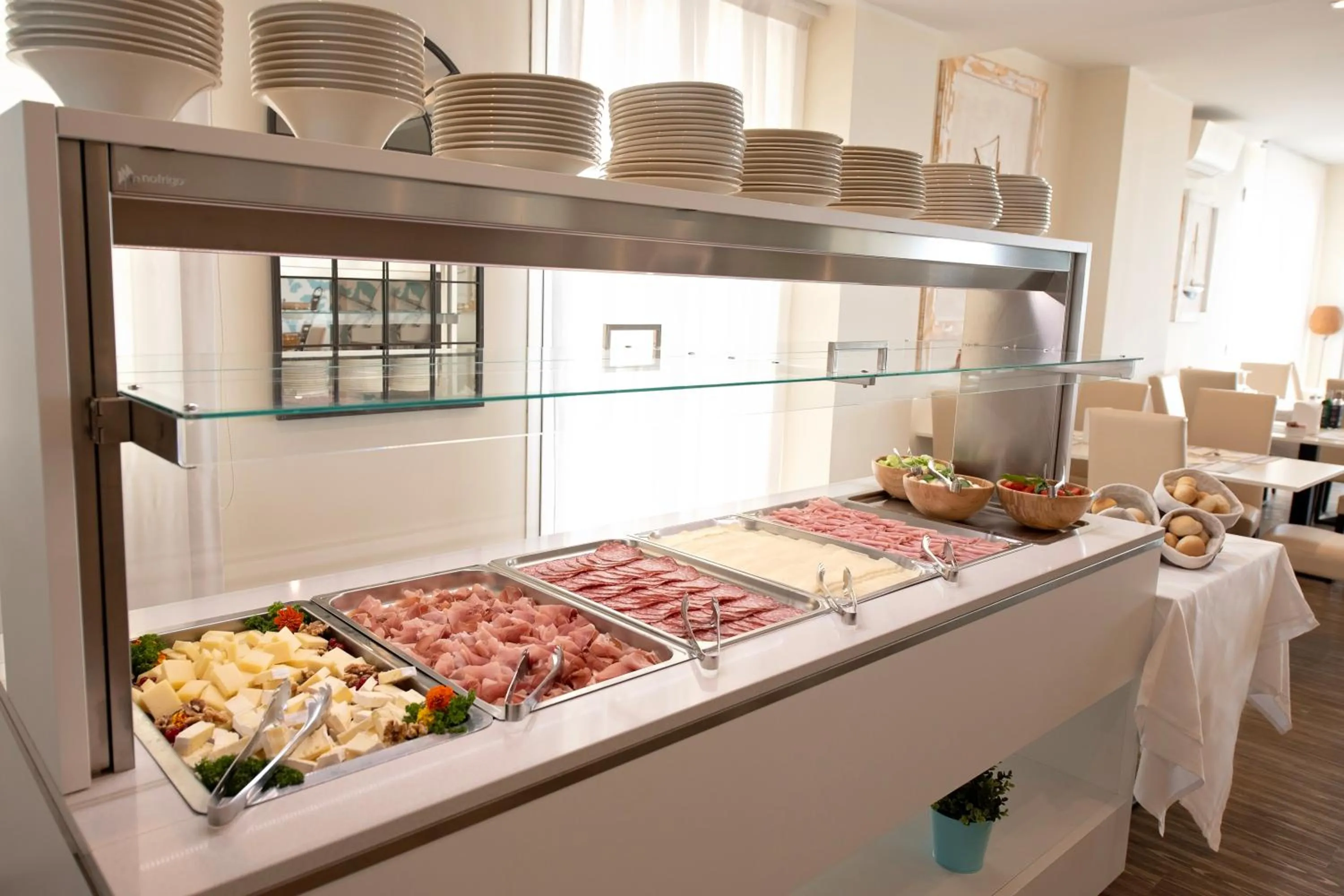 Buffet breakfast in Hotel Astoria