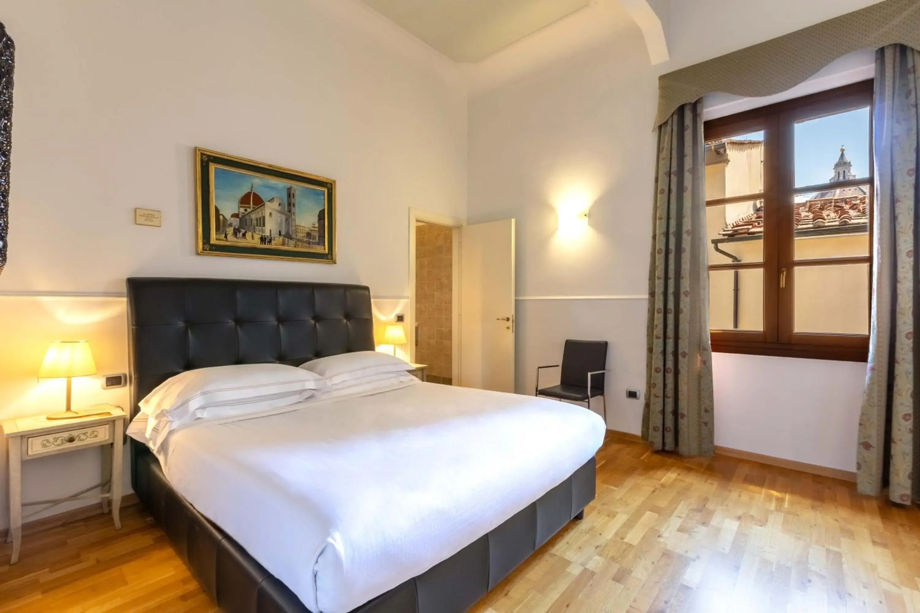 Twin Room in Relais Hotel Centrale "Dimora Storica" Twin Room in Relais Hotel Centrale "Dimora Storica"