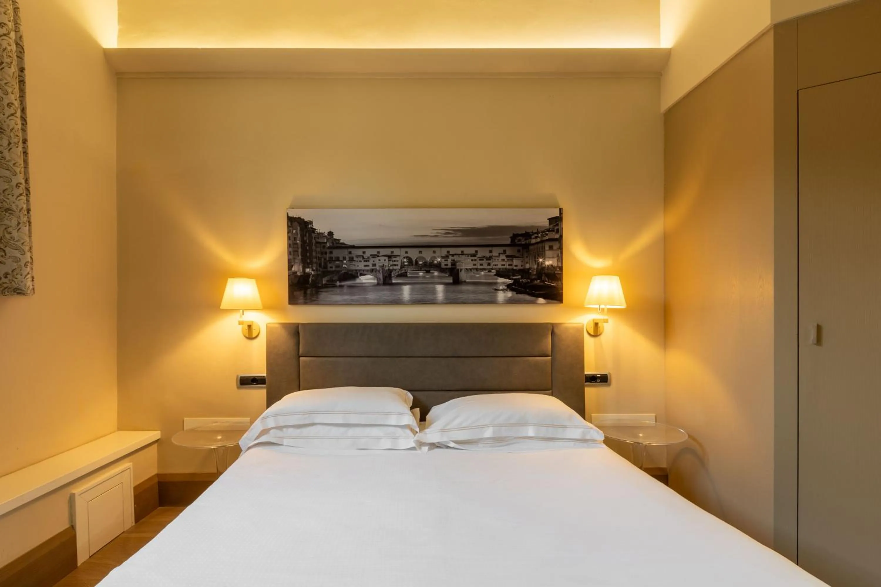 Bedroom, Bed in Relais Hotel Centrale "Dimora Storica"