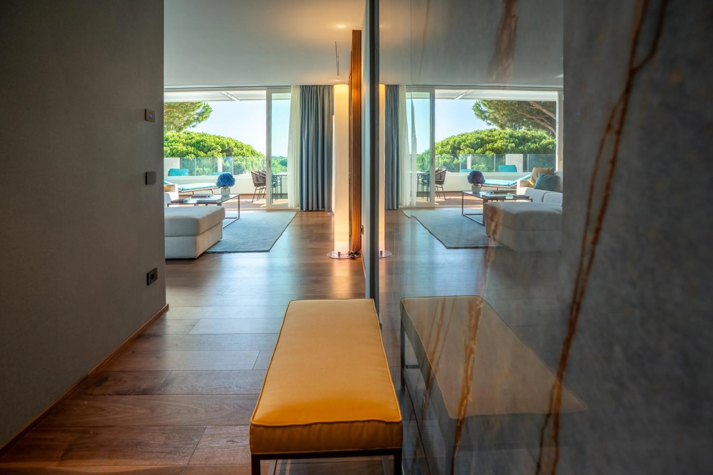 Living room in Gallia Palace Hotel - Relais & Châteaux