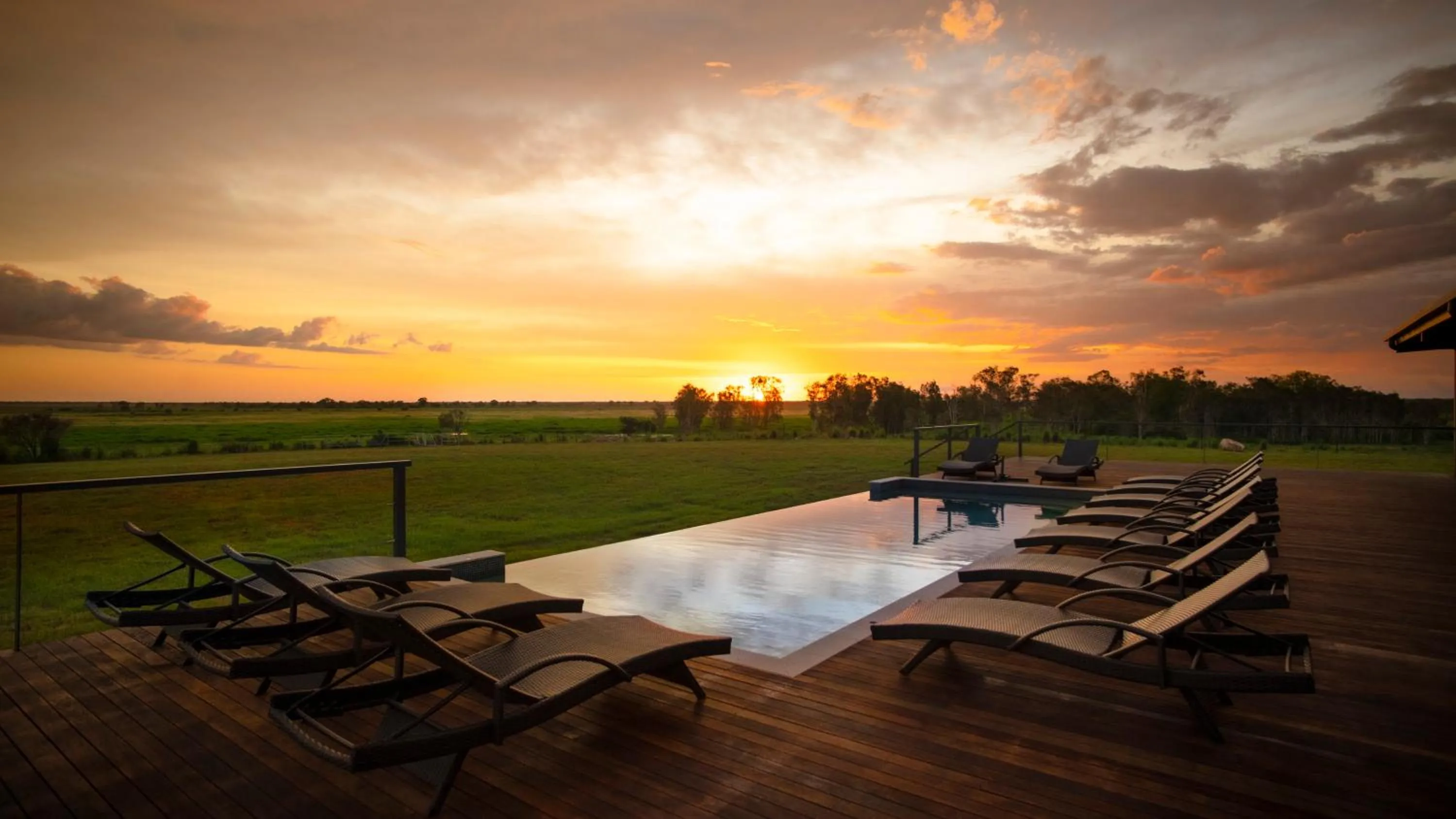 Pool view in Finniss River Lodge